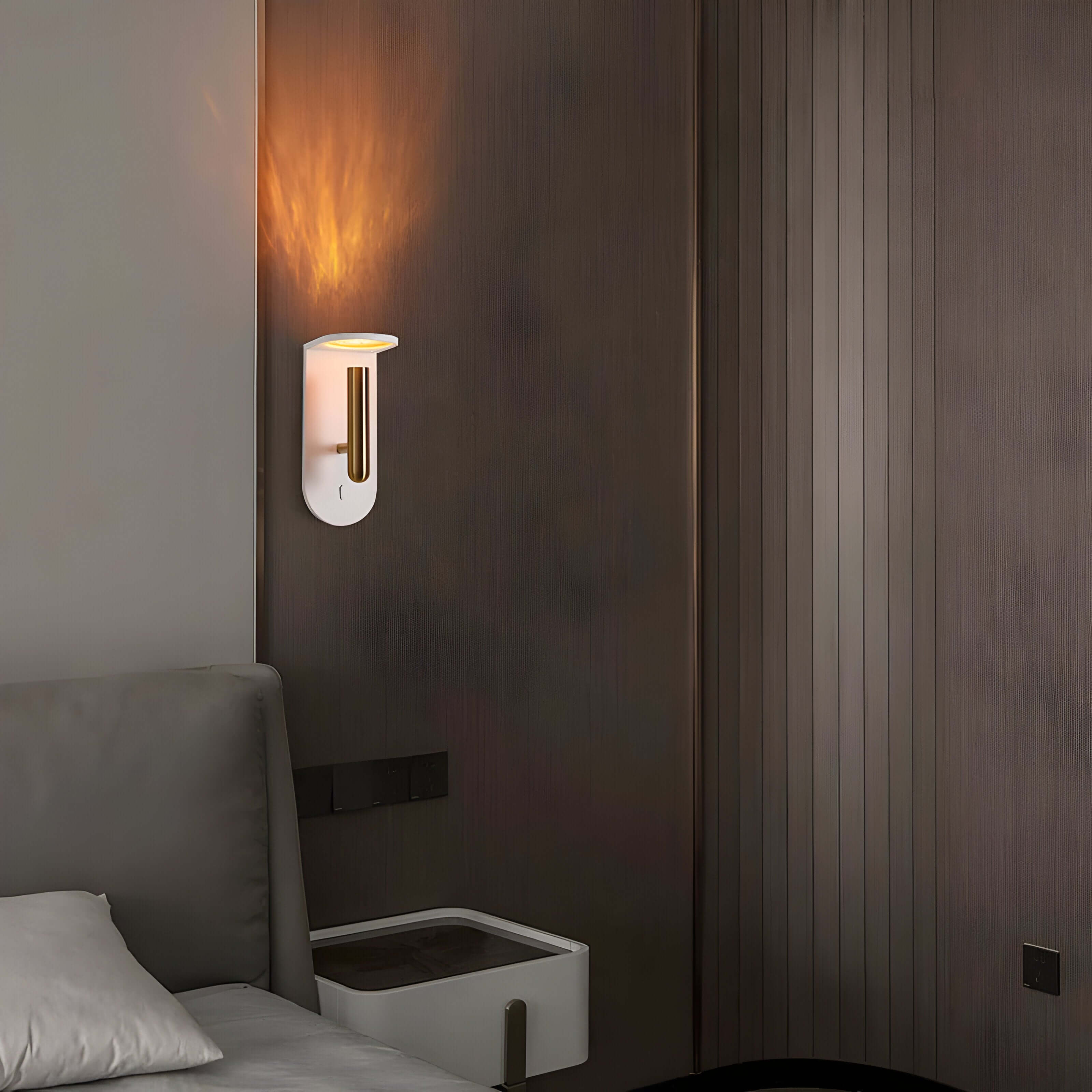 Glowla - Vegglampe med Flammeeffekt (LED)