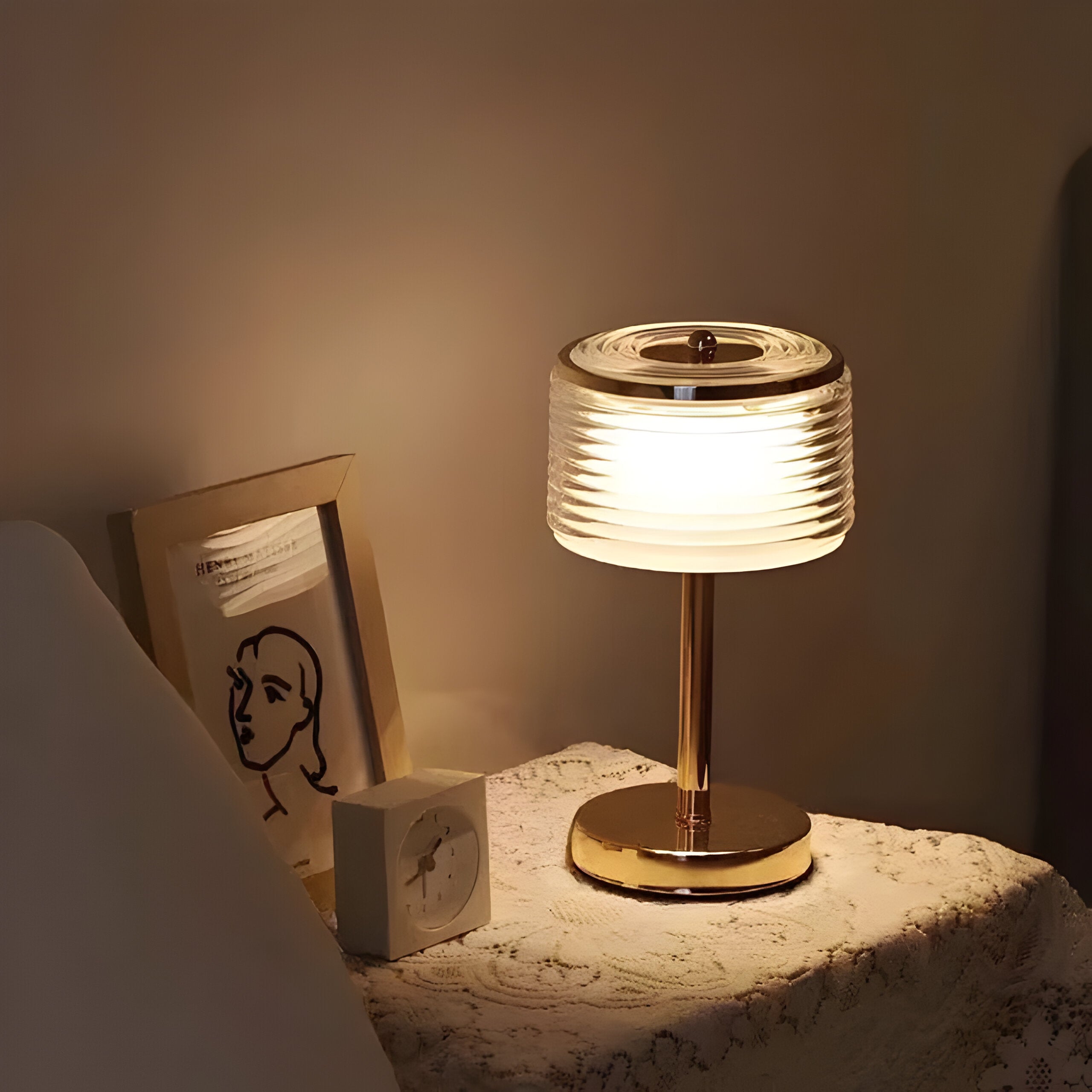 Bilde av Hjalda - Moderne LED-ring Bordlampe fra Velisse