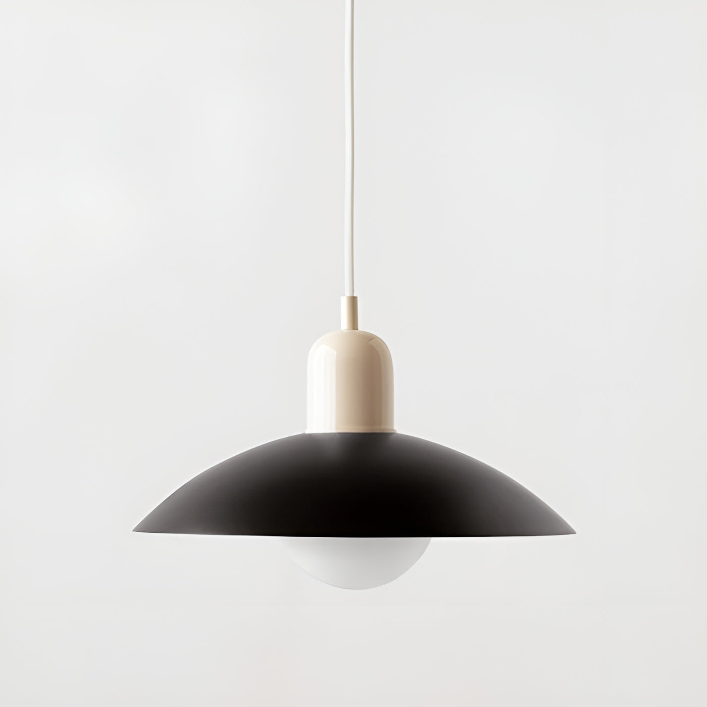 Pendellampe i Makron-Design – Mykt og Behagelig Lys | Perfekt for Hjemmet - Hvit / Svart - Lysarmaturer for tak