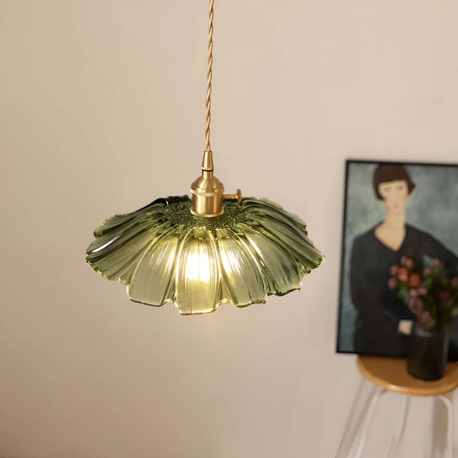 Hengelampe med Blomstermotiv – Varmt og Dekorativt Lys | Perfekt for Stue og Soverom - Lysarmaturer for tak