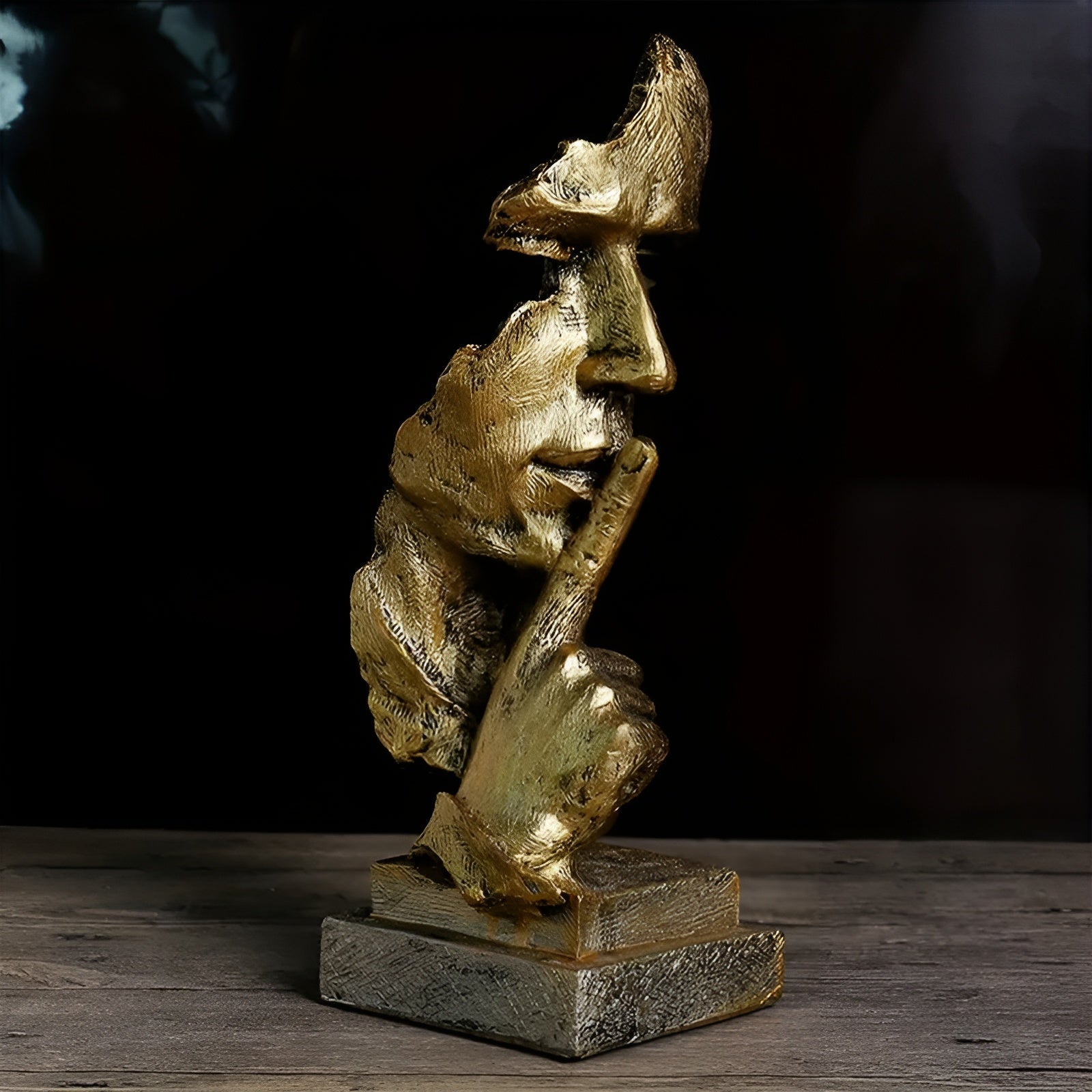 Abstrakt Tenkerskulptur – Moderne Dekorfigur i Harpiks | Perfekt for Stue og Kontor