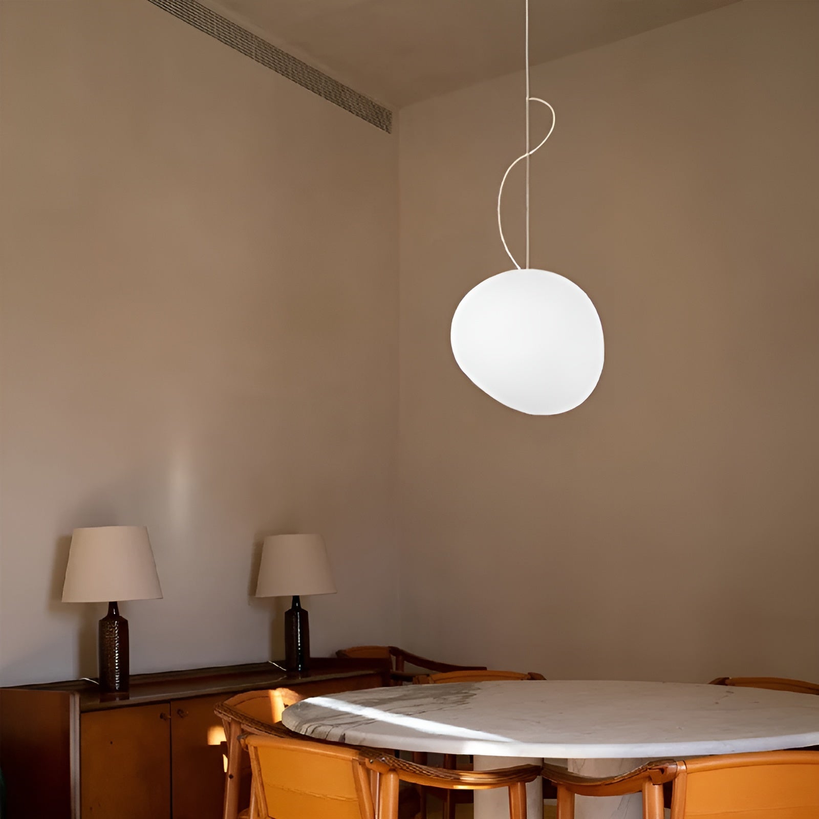 Taklampe I Steindesign – Matt Hvit Og Dekorativ | Perfekt For Moderne Hjem