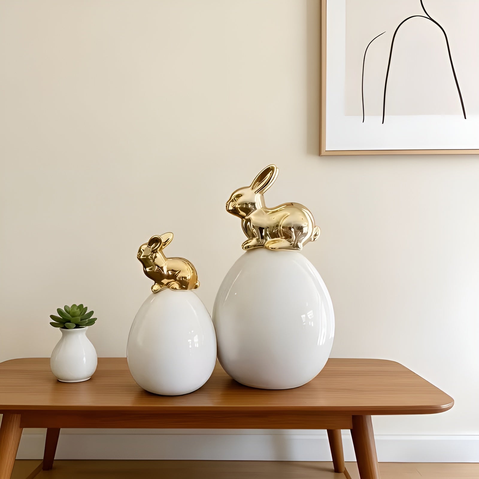 Keramisk Dekorasjonskanin I Eggform – Moderne Påskedekorasjon I Hvitt Og Gull | Elegant Borddekorasjon For Stuen