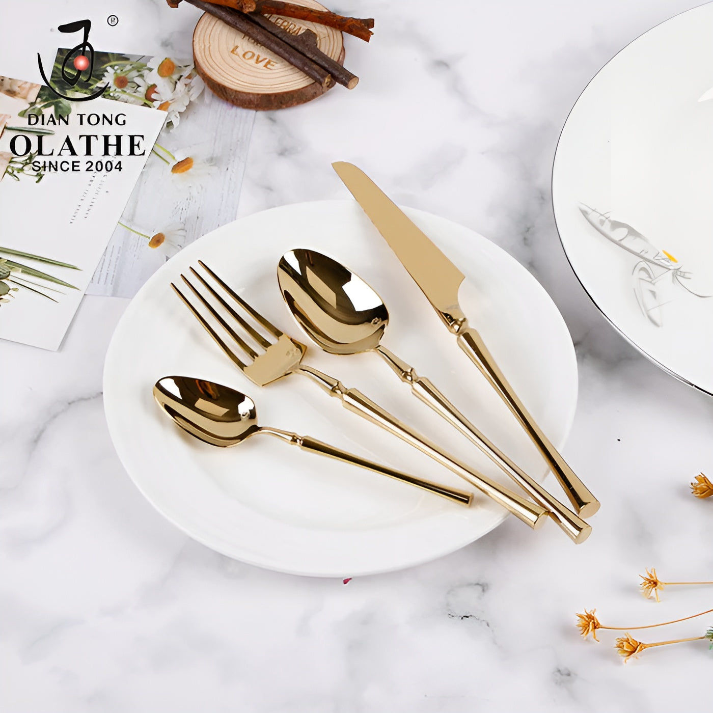 Bestikksett i Rustfritt Stål (24 Deler) – Elegant og Slitesterkt | Perfekt for Stilfull Borddekking - Bestikksett