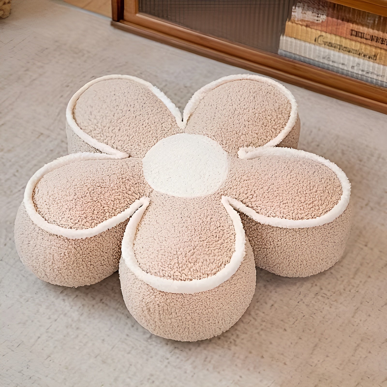 Blomsterformet Pute – Myk og Dekorativ | Perfekt for Sofa og Hjemmedekorasjon - Beige - Pynteputer