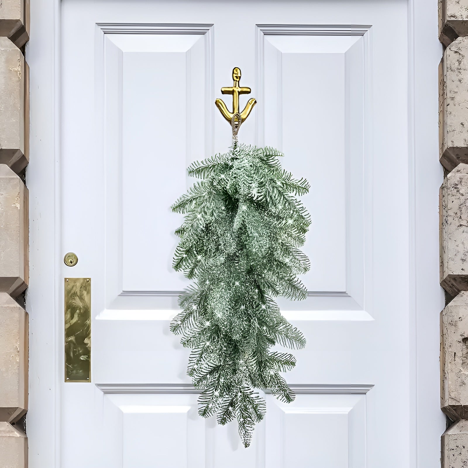 Kunstig Julegirlander – Med Snøperler og Frostet Effekt | Dekorativ Hengedekor til Dør, Peis og Rekkverk