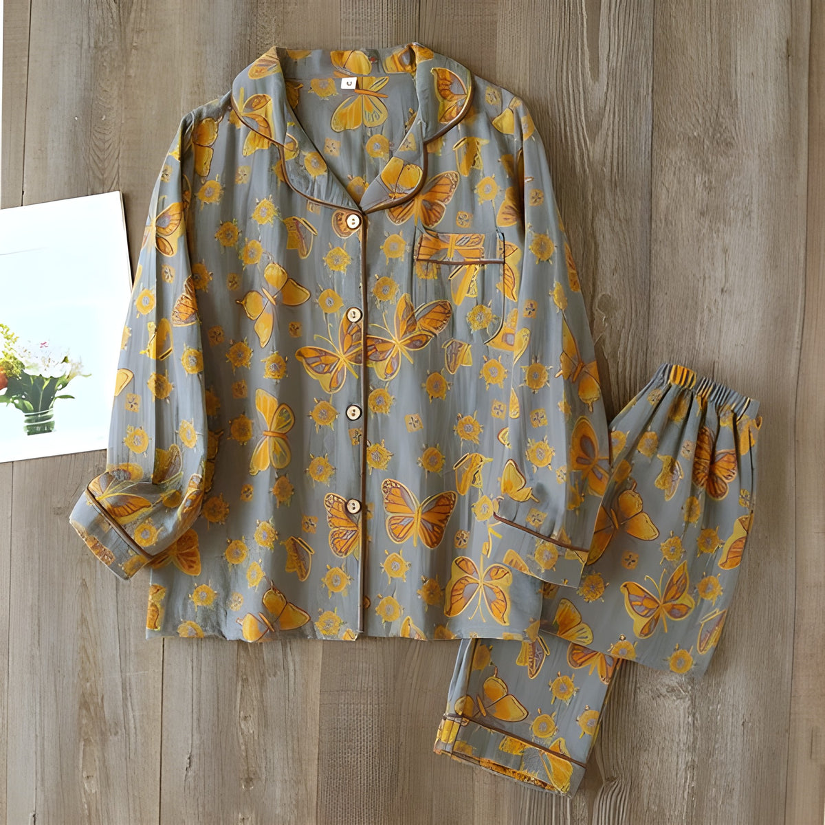 Loungewearsett med Sommerfugltrykk – Vintage Stil, Bomull