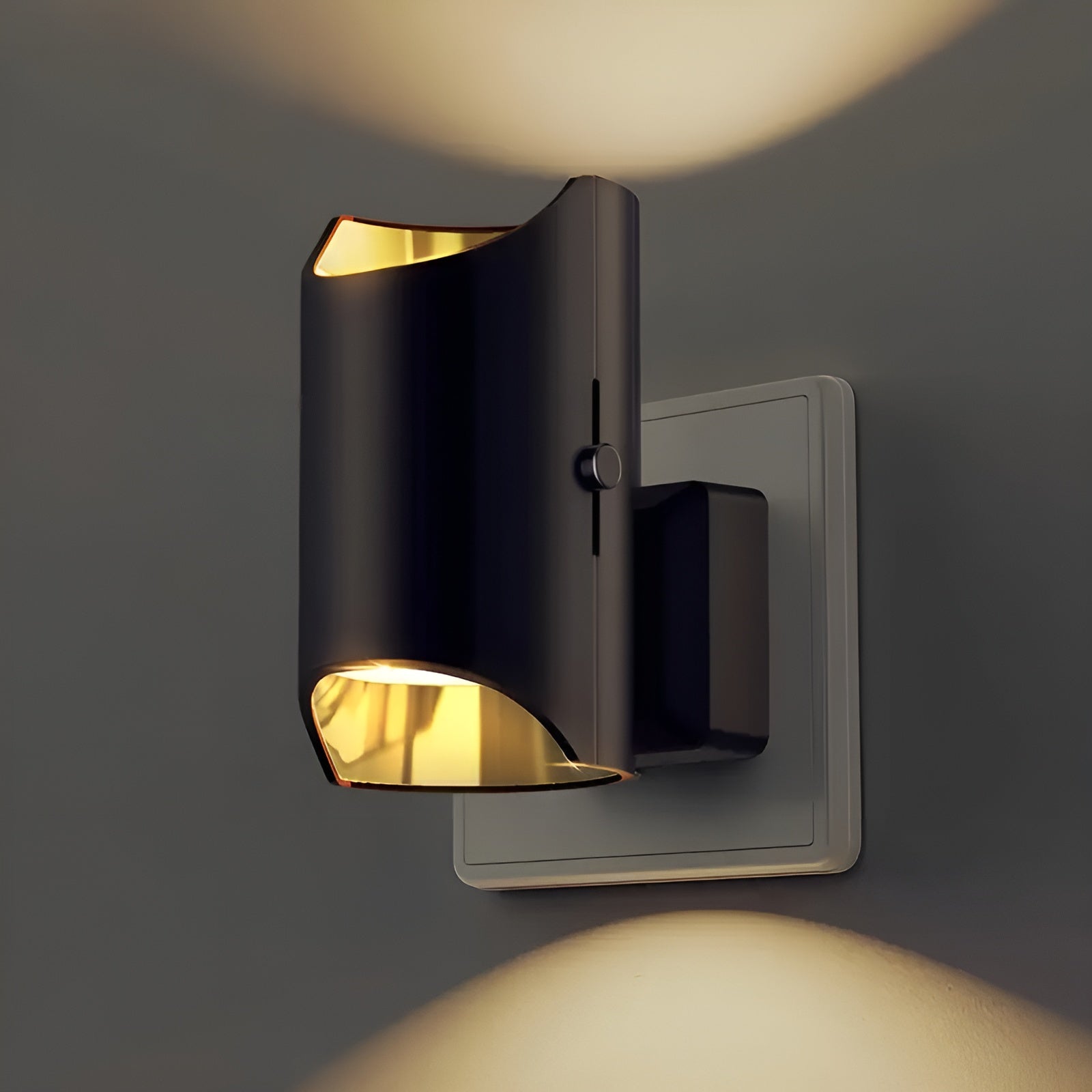 2-pk LED Vegglamper med Støpsel – Dimbare og Moderne | Perfekt for Soverom og Gang