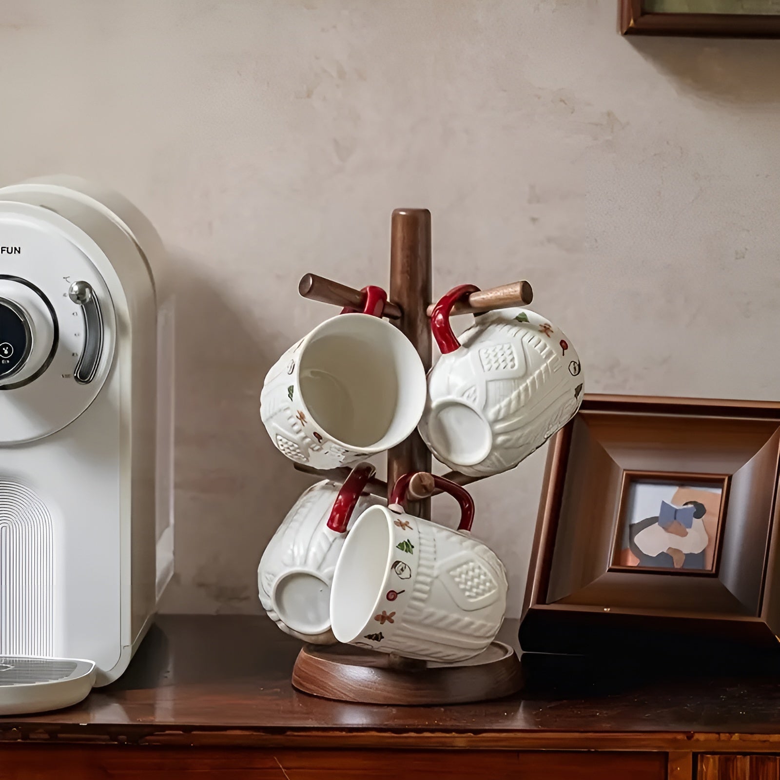 Krus i Keramikk (2 stk) – Søtt Julemotiv med Relieff | Perfekt Gavesett til Par og Varme Drikker