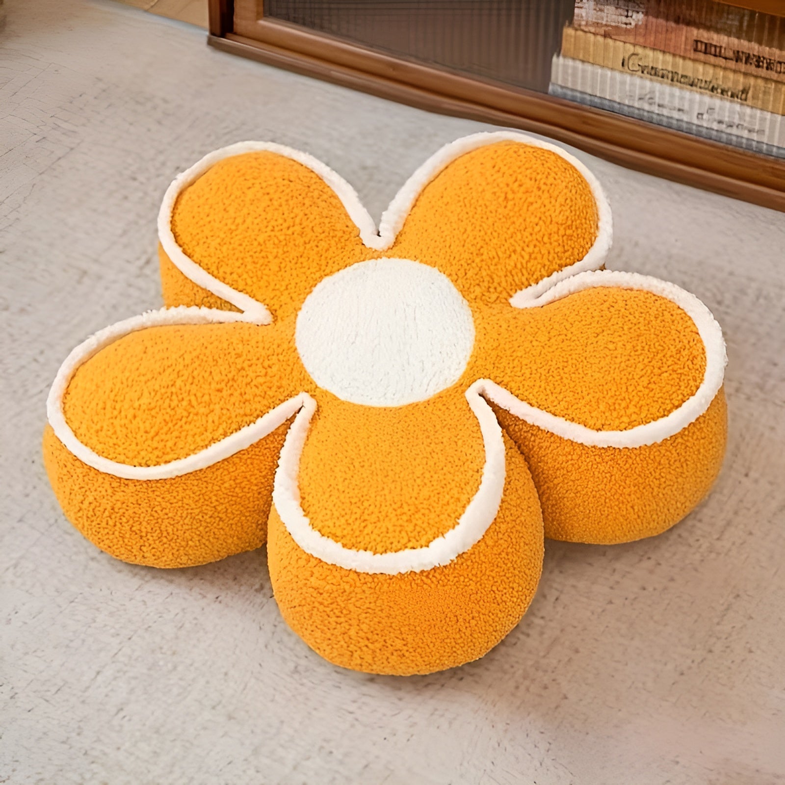 Blomsterformet Pute – Myk og Dekorativ | Perfekt for Sofa og Hjemmedekorasjon - Gul - Pynteputer