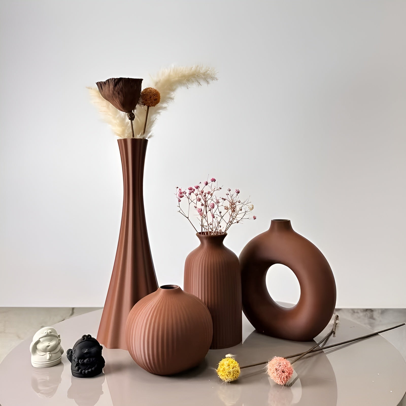 Boho Vase Sett (4 stk) – Dekorativt og Stilrent | Perfekt for Tørkede Blomster og Borddekorasjon - Sjokolade - Vaser