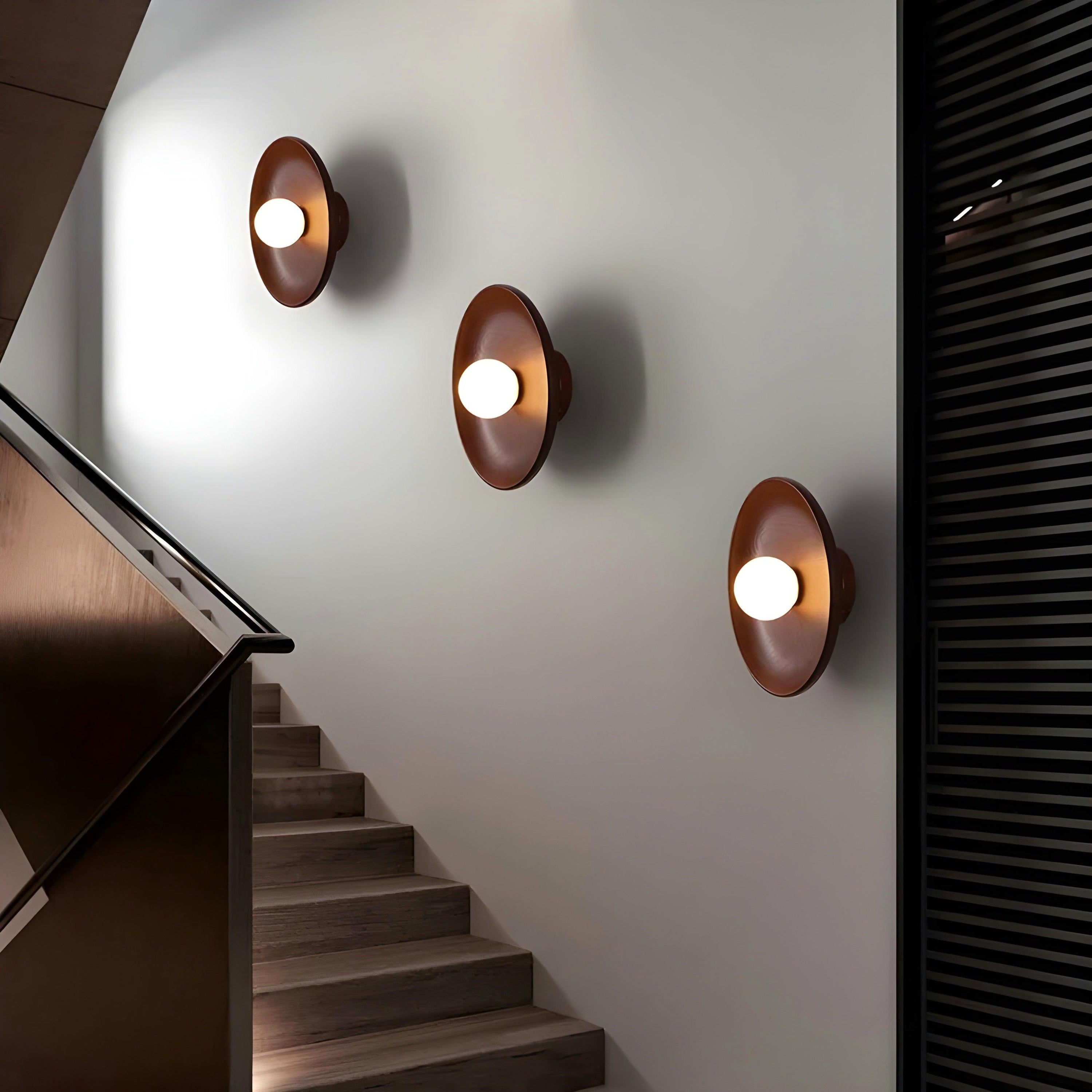 Bilde av Carins Taklampe i Tre – Stilren Eleganse for Moderne Hjem fra Velisse