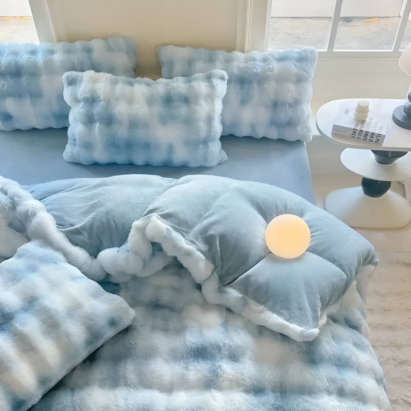 Plysdynetrekk – Varmt og Mykt for Høst og Vinter | Vendbart Design i Kaninpels og Melkesammet