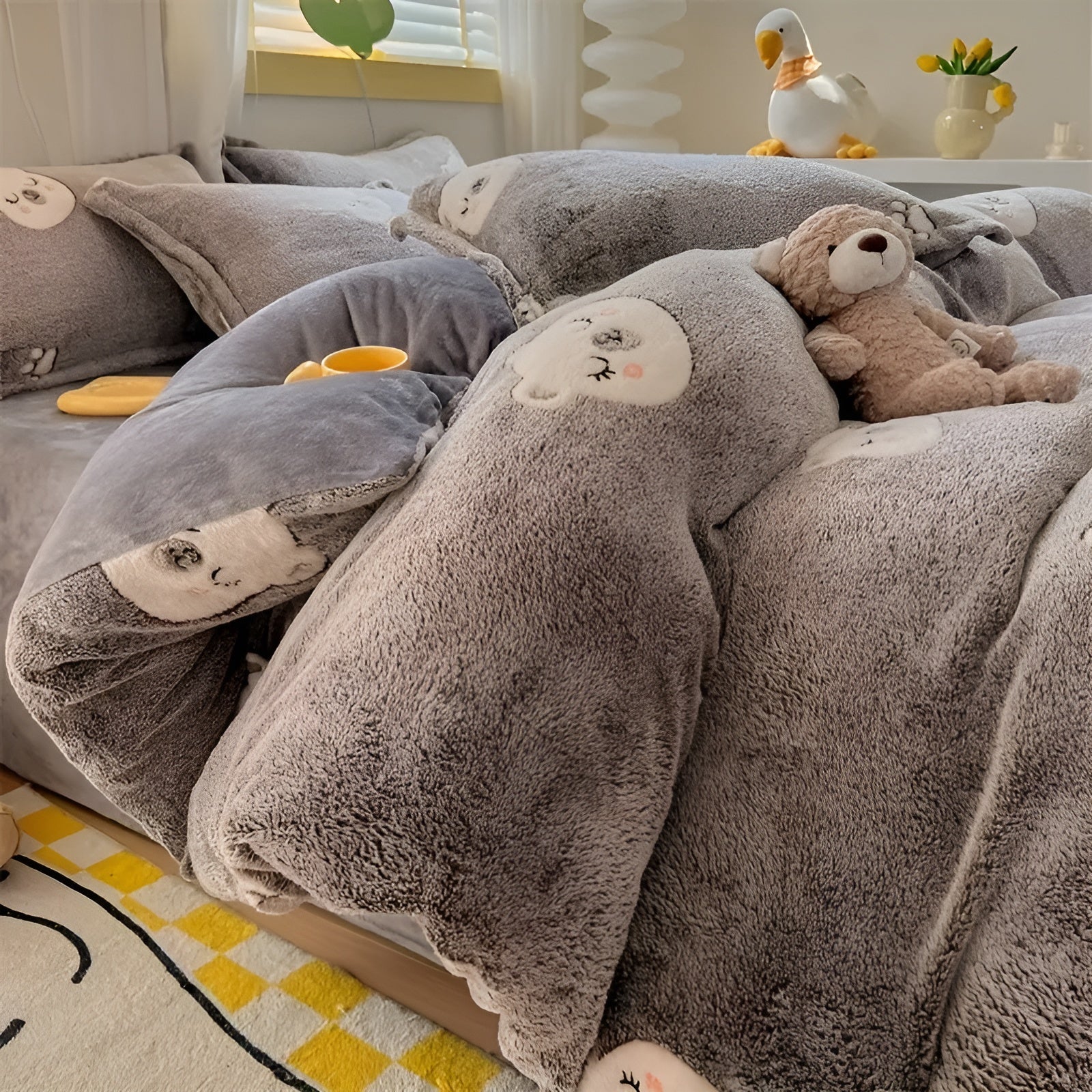 Sengetøysett med Bjørnemotiv – Mykt og Koselig | 3-delt Sett med Dynetrekk og Putetrekk, Perfekt for Soverommet