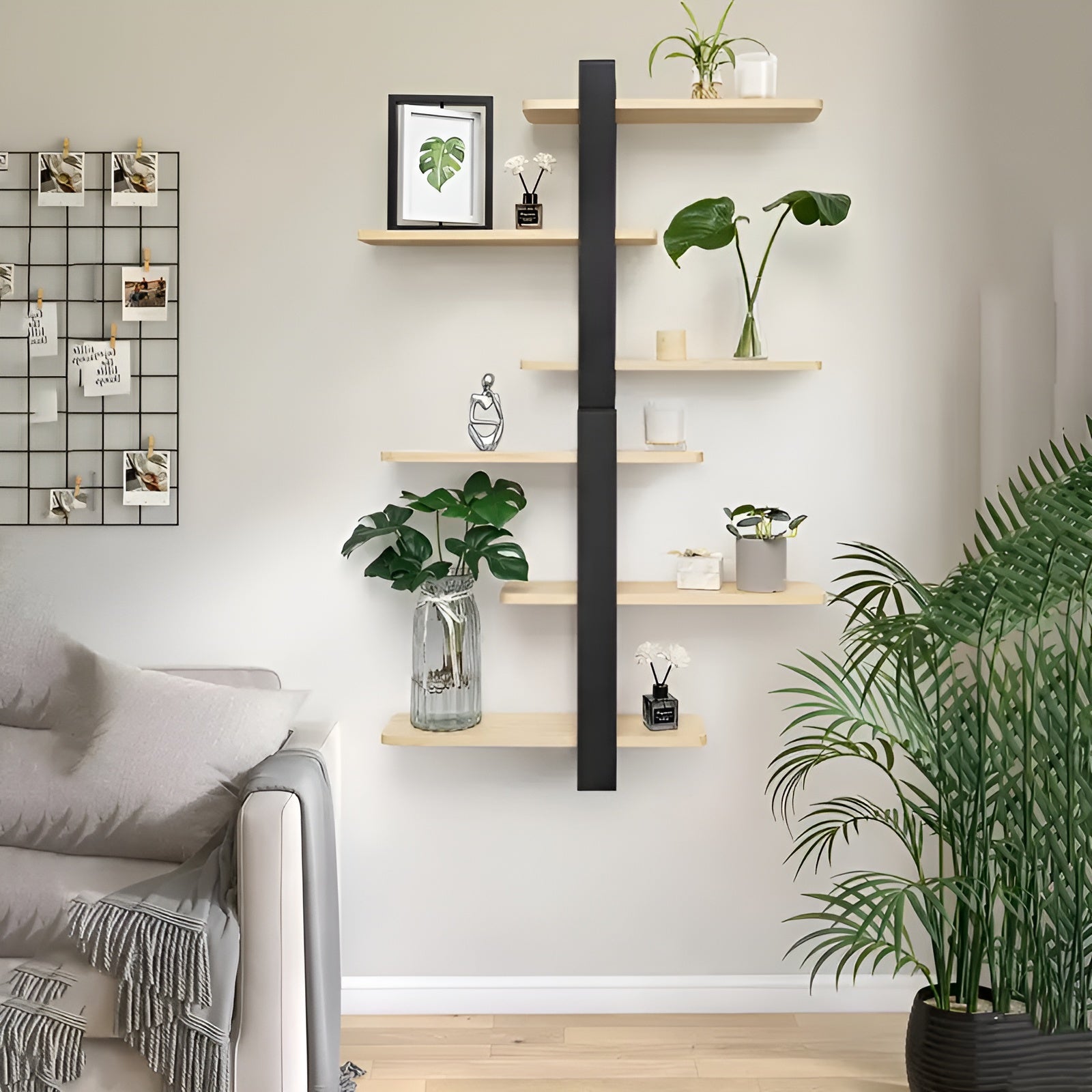 Vegghylle i Furu – 3 Hyller og Solid | Perfekt for Hjemmeinnredning