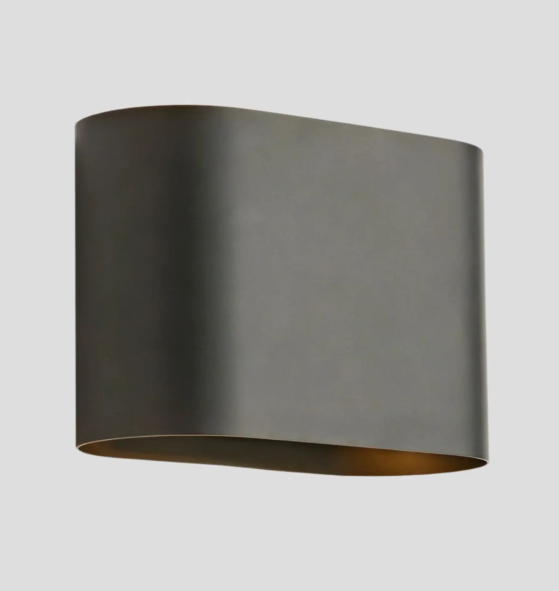 Kivra - Vegglampe Med Buet Design