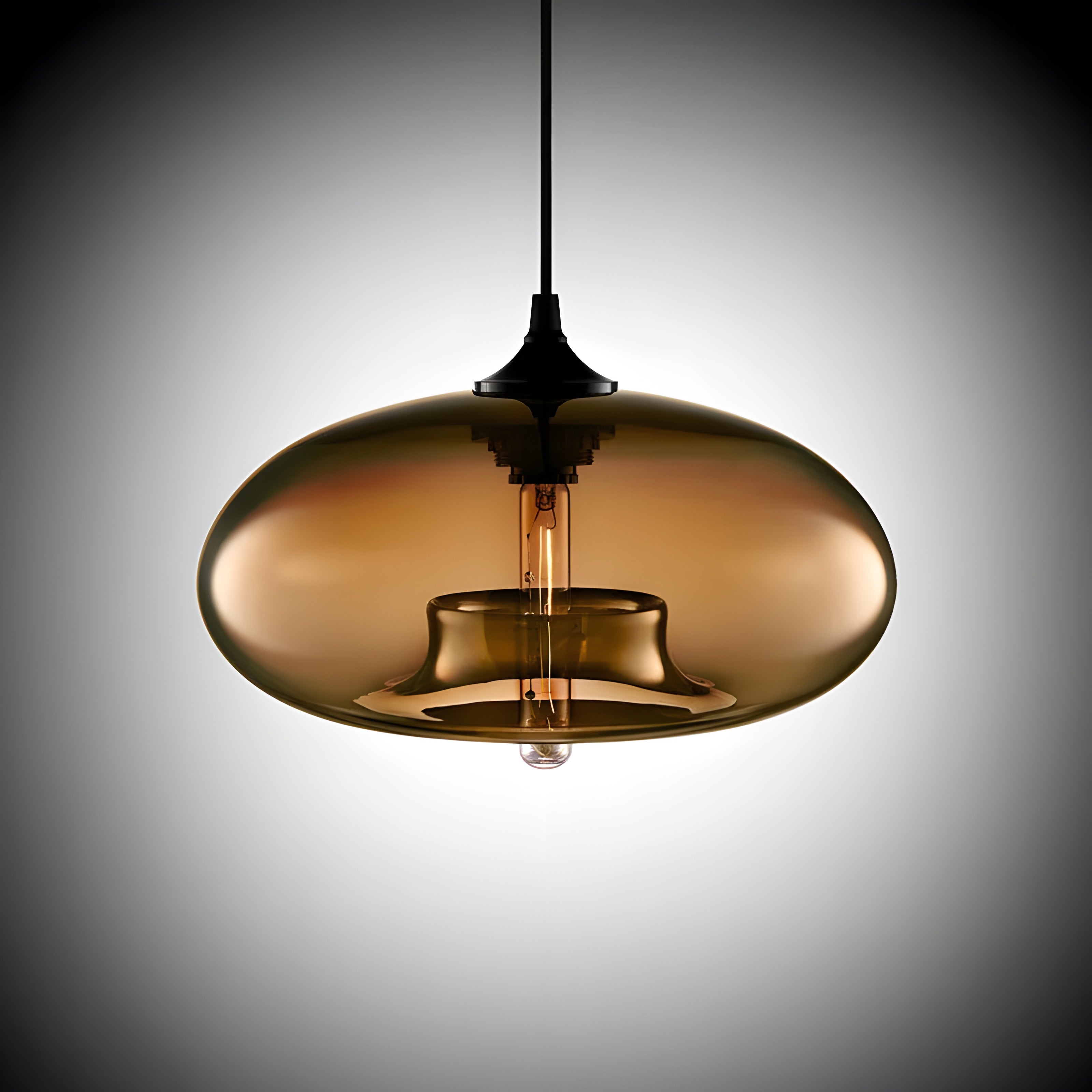 Glaspendelleuchte – Elegantes Design und Warmes Licht | Perfekt für Wohnzimmer und Essbereich