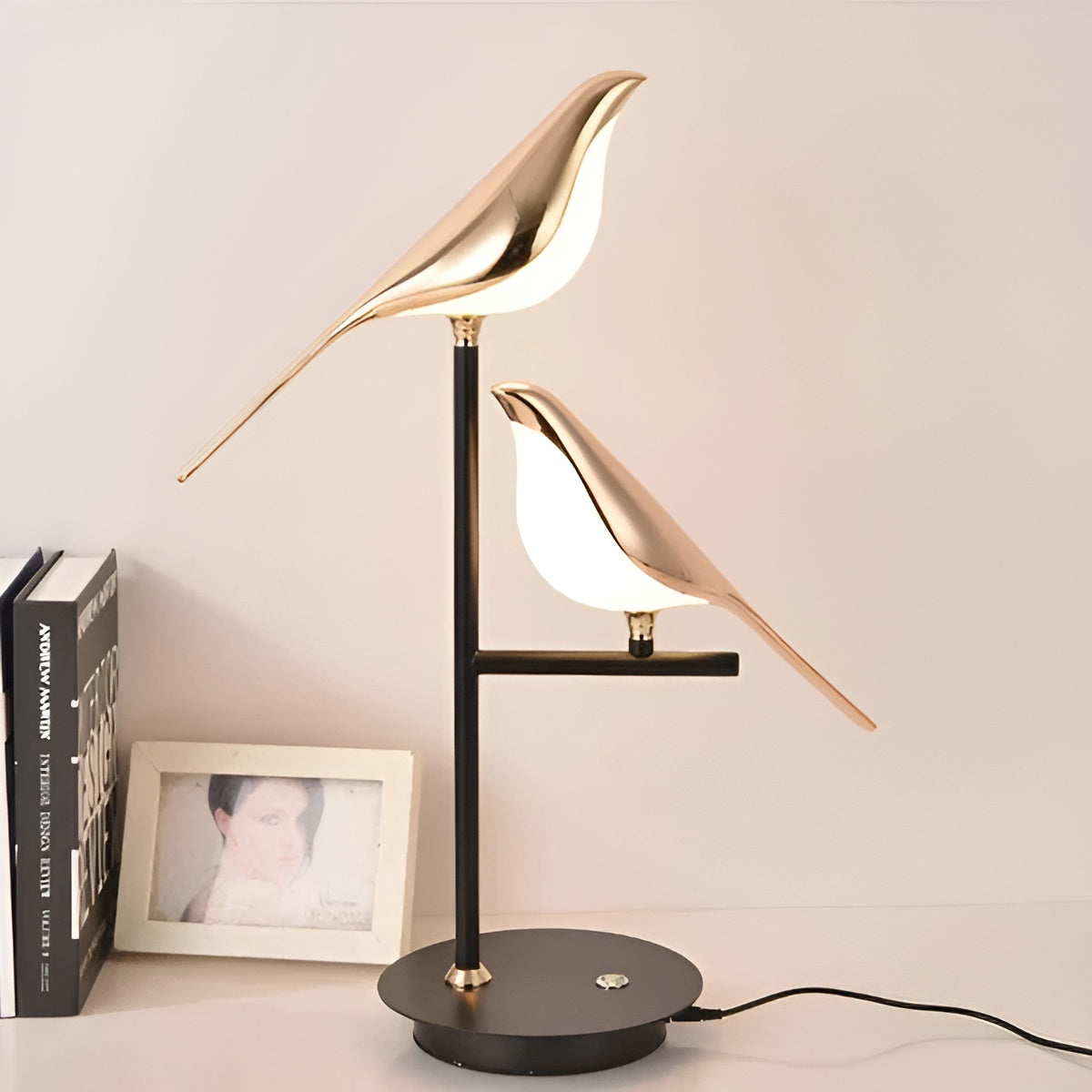 Fuglelampe – Dekorativ og Stilfull | Perfekt for Stue og Soverom