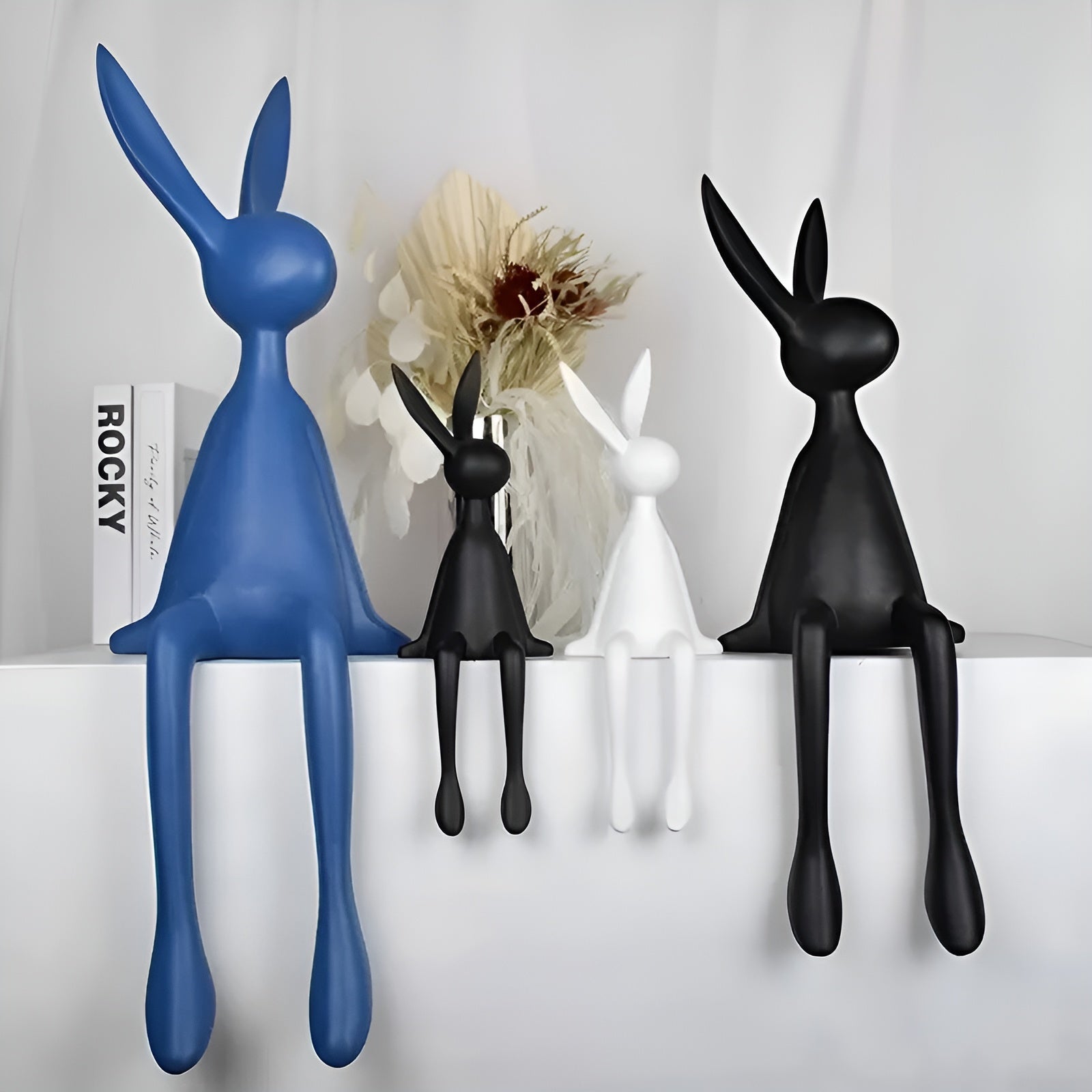 Dekorativ Påskehare – Stilfull Figur i Kunstharpiks | Vakker Vårdekorasjon til Hjemmet
