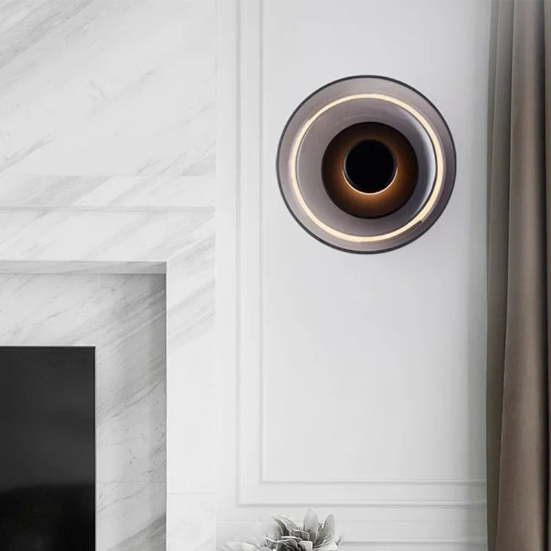 Moderne LED-vegglampe i glass – Svala i grå eller gull til soverom og stue, bilde 4