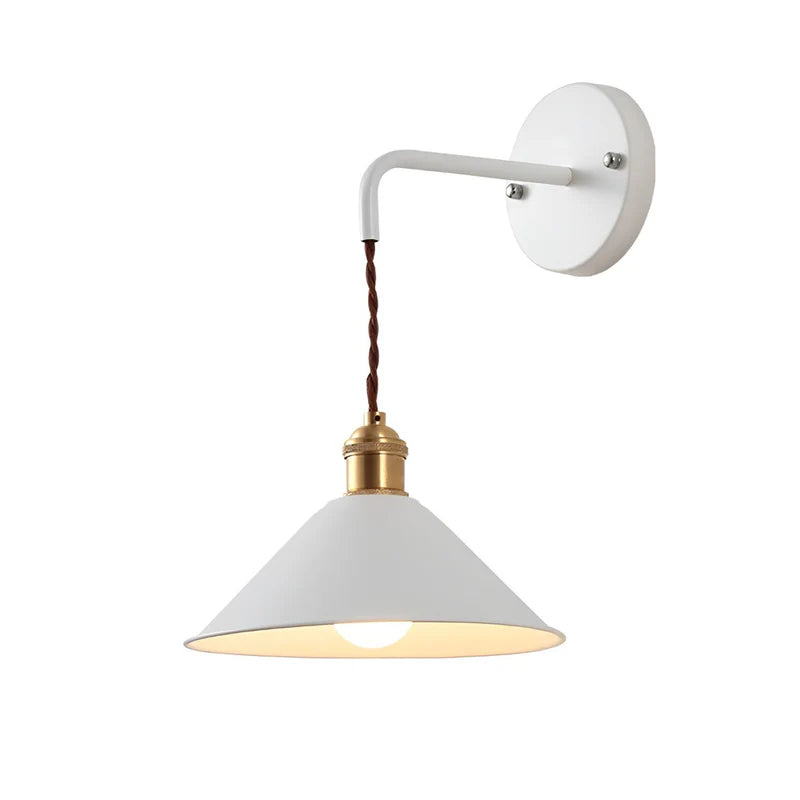 Vintage Metallvegglampe – Retro Design for Stuer og Ganger