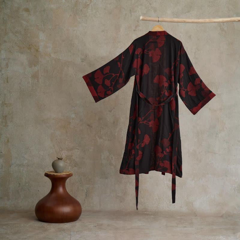 Kimono-badekåpe med vide ermer og justerbart belte