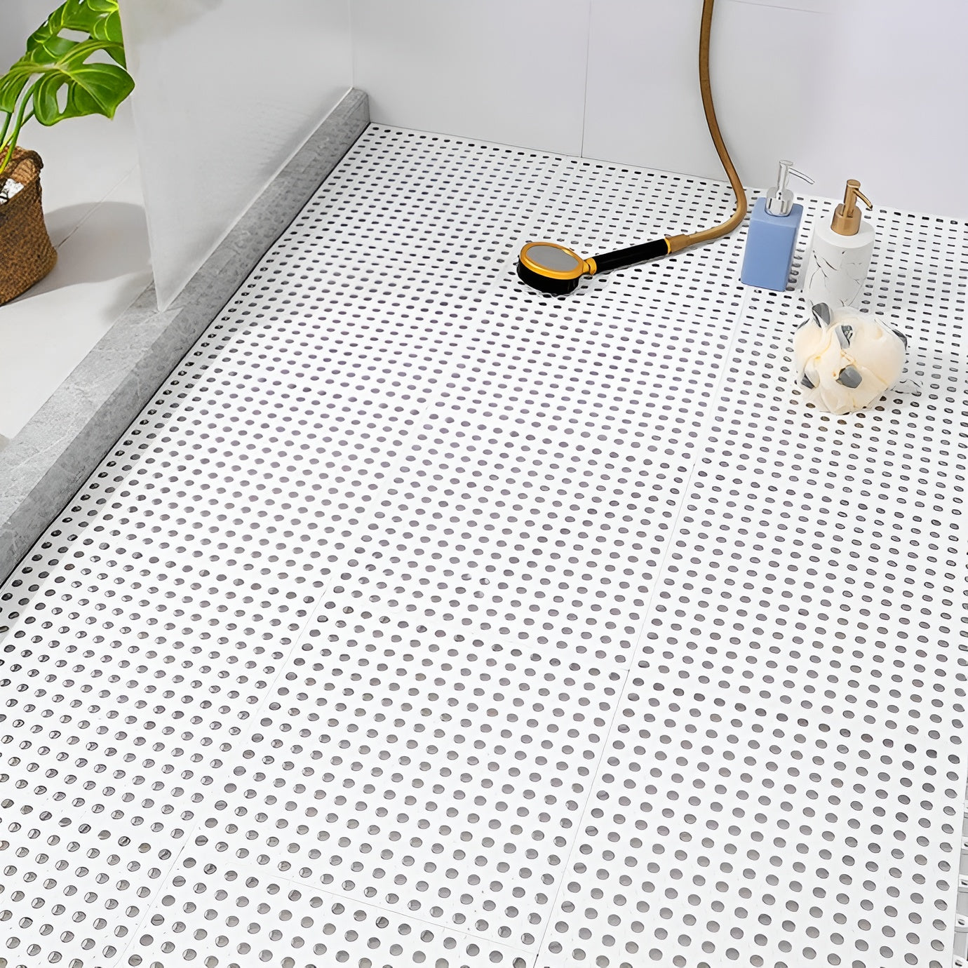 Dusjmatte – Sklisikker og Vanntett | Trygg og Komfortabel på Badet