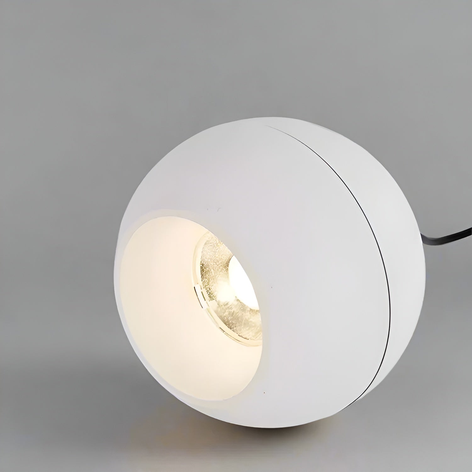 Minimalistisk Kulependellampe – Moderne og Elegant | Perfekt for Kjøkken, Stue og Kafé