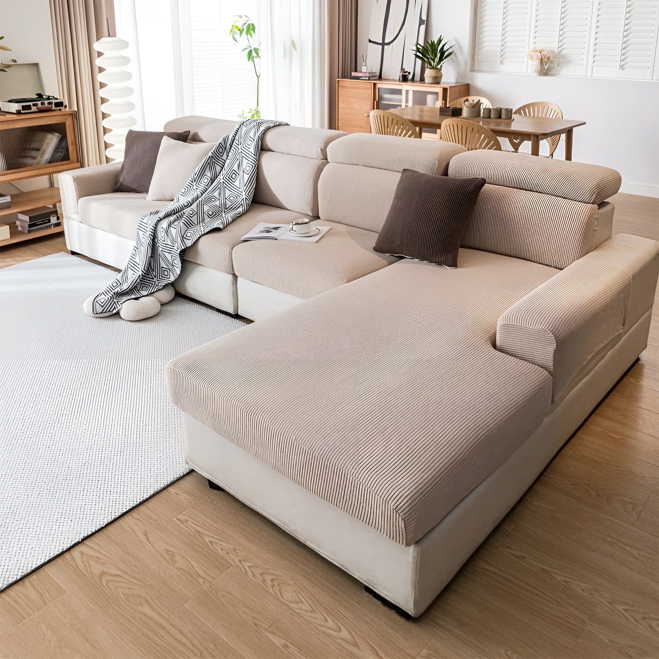 Sofatrekk i Kordfløyel – Mykt, Tøyelig og Slitesterkt | Vertikalt Stripemønster