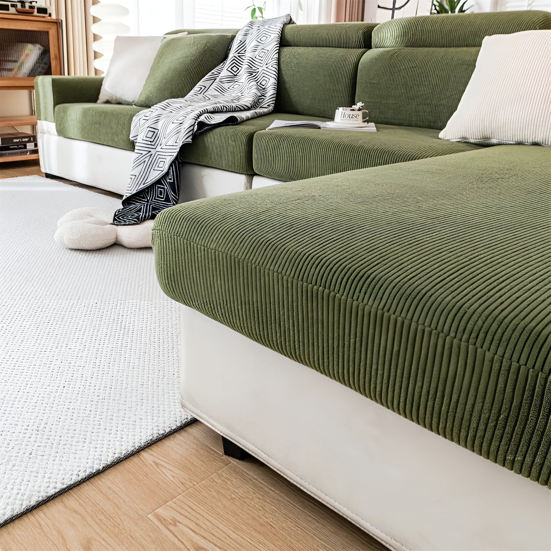 Sofatrekk i Kordfløyel – Mykt, Tøyelig og Slitesterkt | Vertikalt Stripemønster