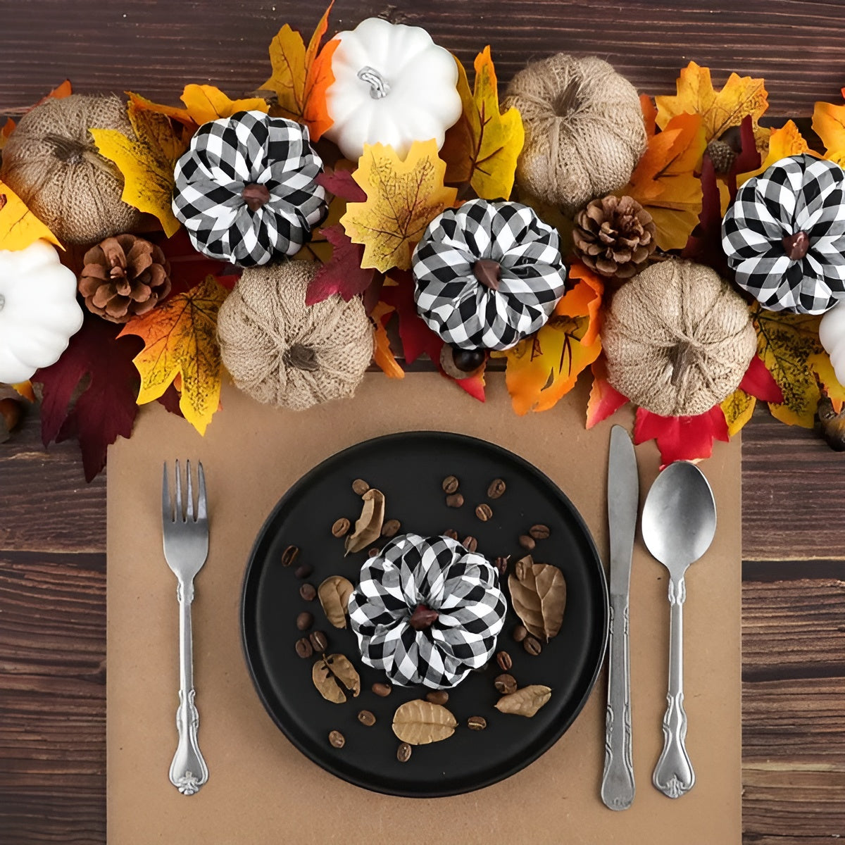 Herbstliche Kürbis-Deko aus Jute – 12 Stück | Ideal für Tisch, Fensterbank & Halloween