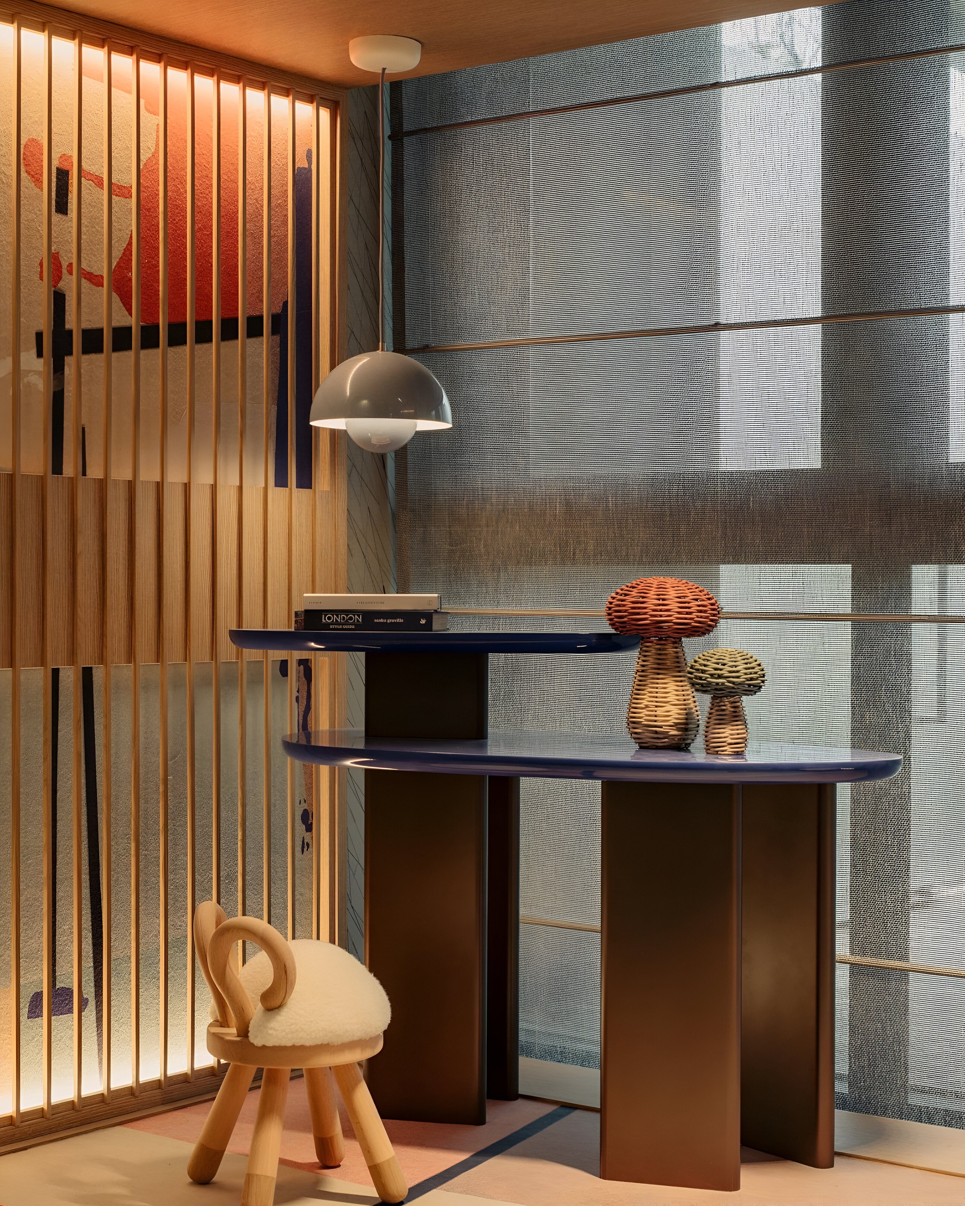 Bilde av Solheim Loftlampe – Elegant og Moderne Taklampe fra Velisse