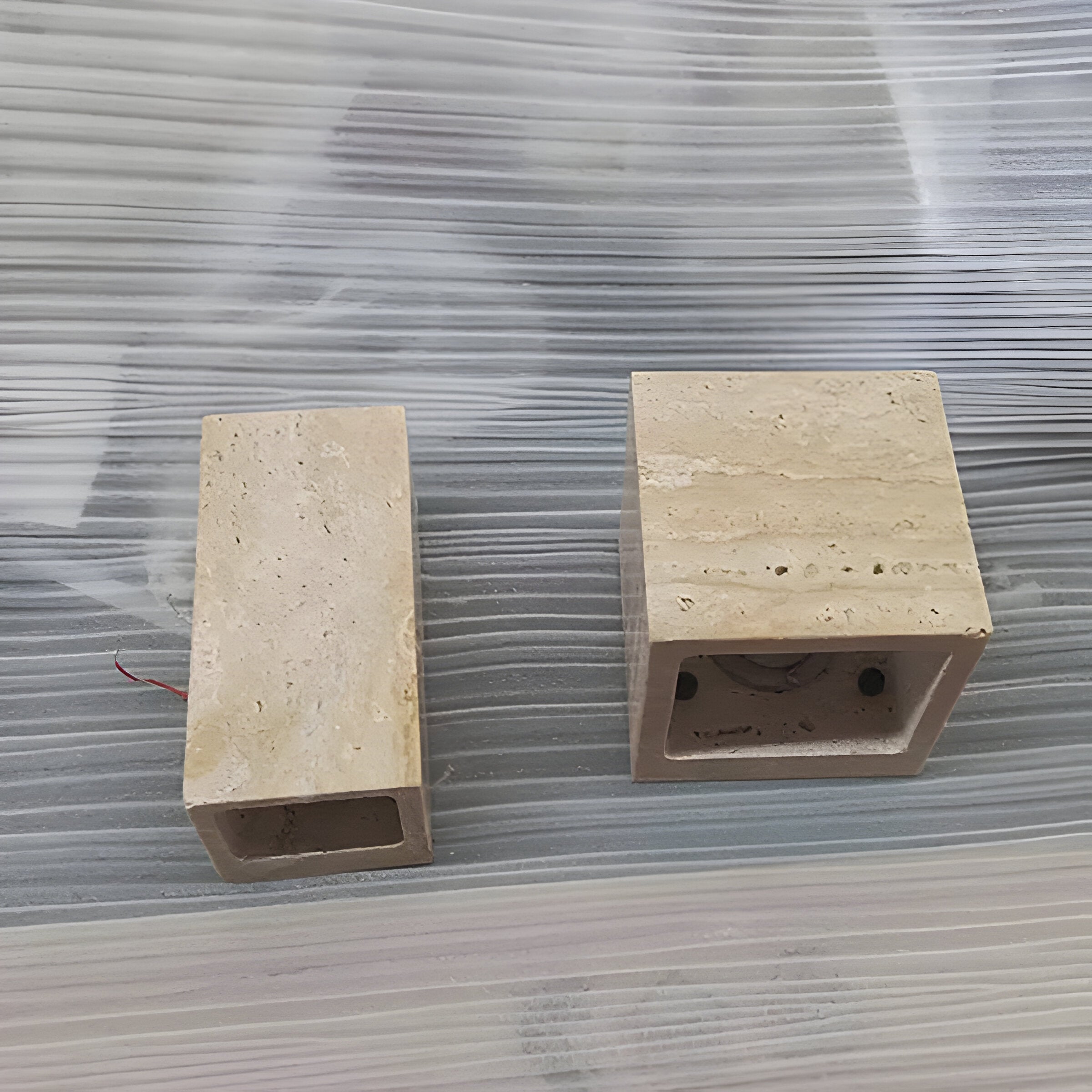 Bilde av Sivra - Travertin Rektangulær LED-Vegglampe fra Velisse