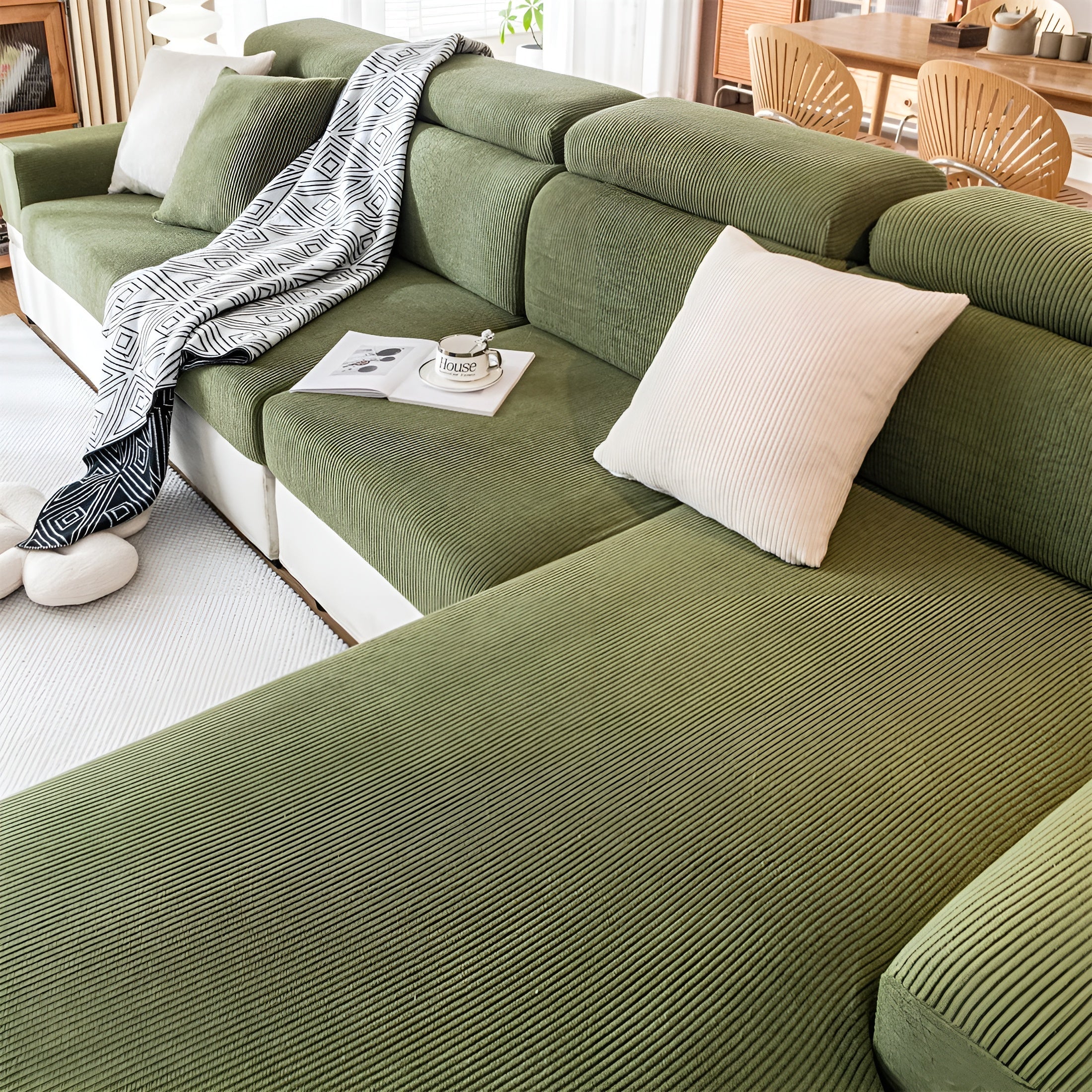 Sofatrekk i Kordfløyel – Mykt, Tøyelig og Slitesterkt | Vertikalt Stripemønster