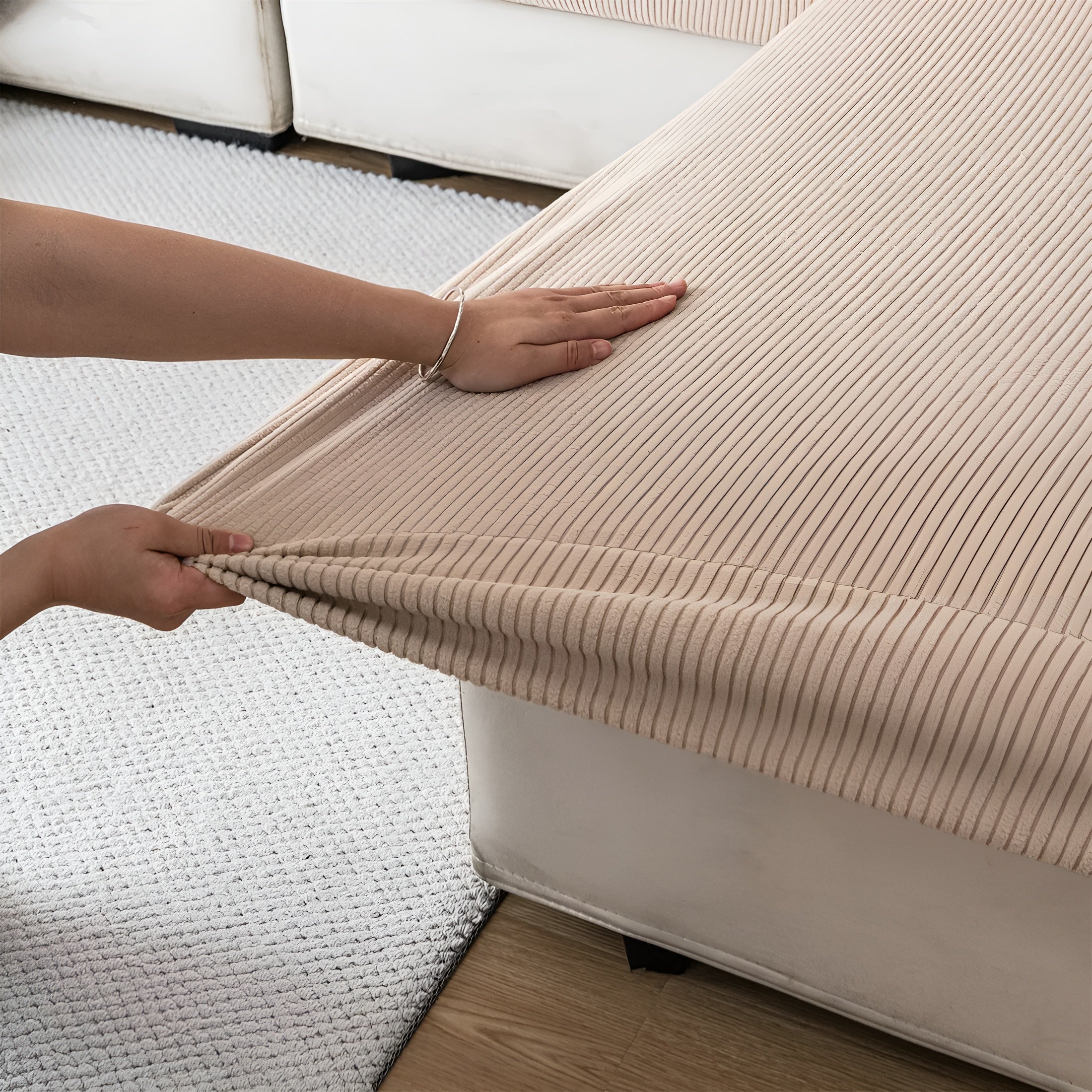 Sofatrekk i Kordfløyel – Mykt, Tøyelig og Slitesterkt | Vertikalt Stripemønster