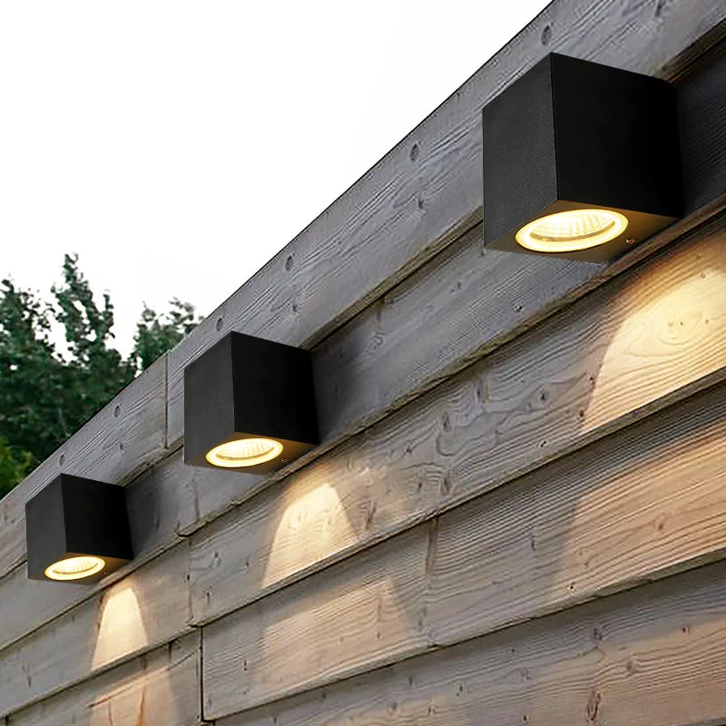Seralyn utendørs vegglampe med minimalistisk design og IP65 vanntett klassifisering, bilde 4