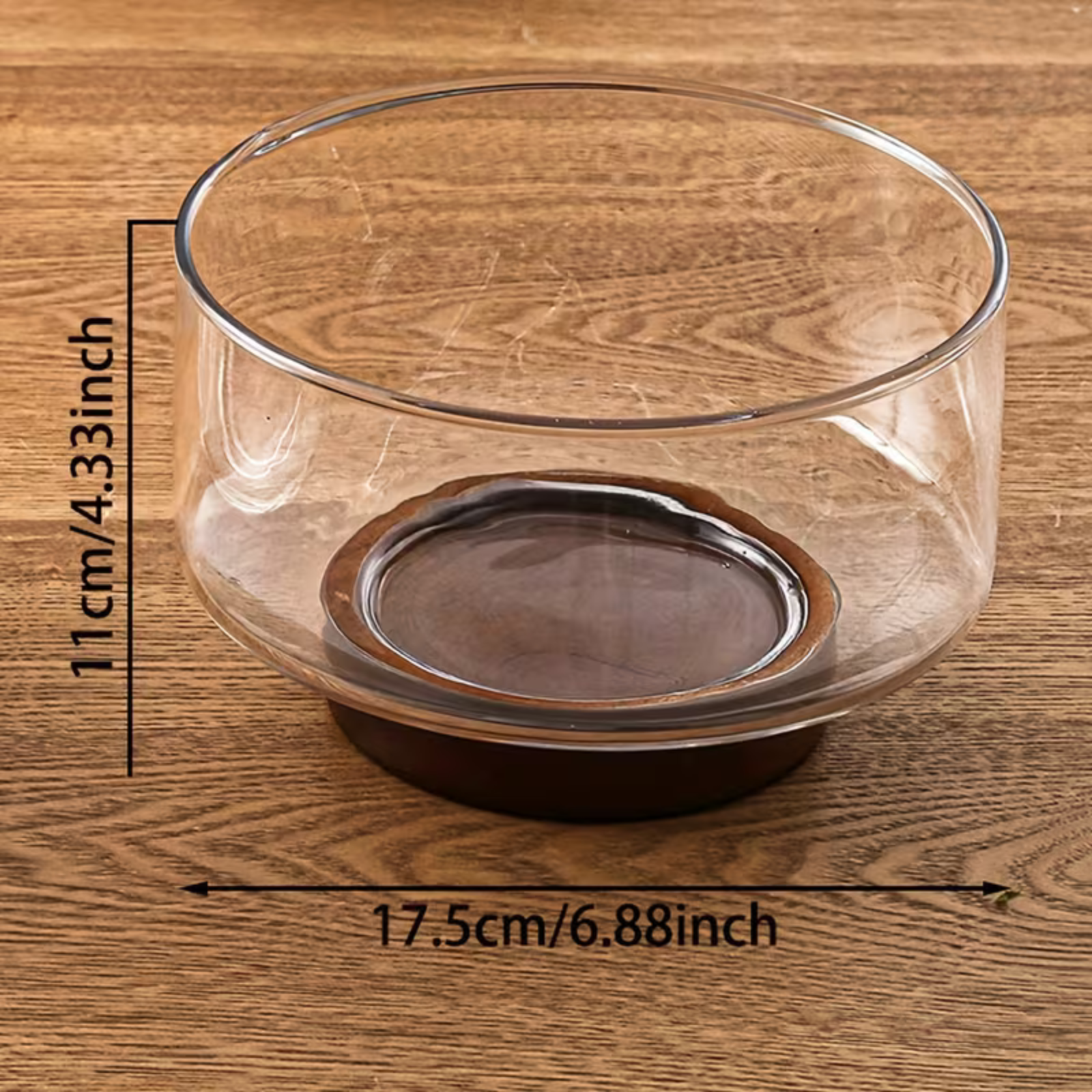 Glassbolle med trefot – Elegant og dekorativ | Perfekt til frukt snacks og salater - S - Serveringstallerkener