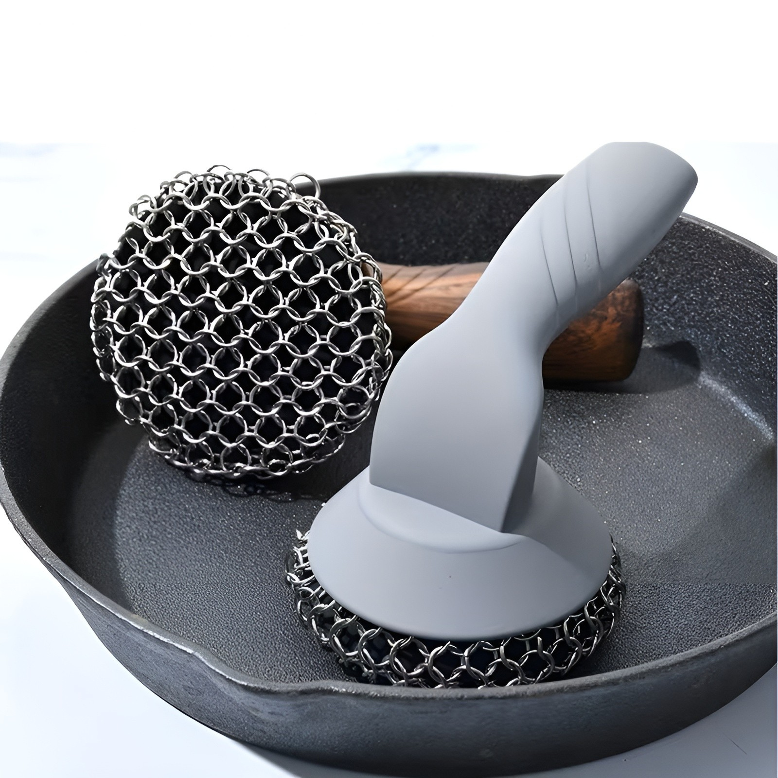 Kjettingbørste I Rustfritt Stål – Fjerner Fastbrent Smuss Enkelt | Perfekt For Støpejernspanner Og Dutch Oven