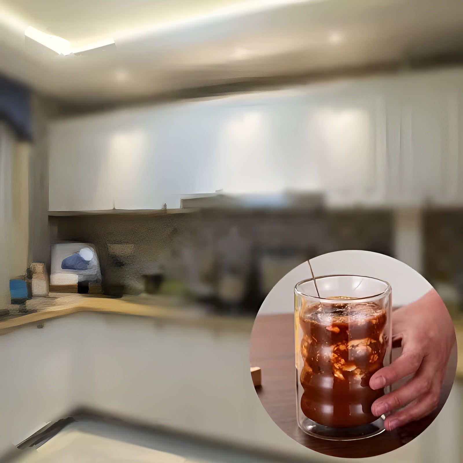 Dobbeltvegget Drikkeglass – Isolerende og Varmebestandig | Perfekt for Varme og Kalde Drikker