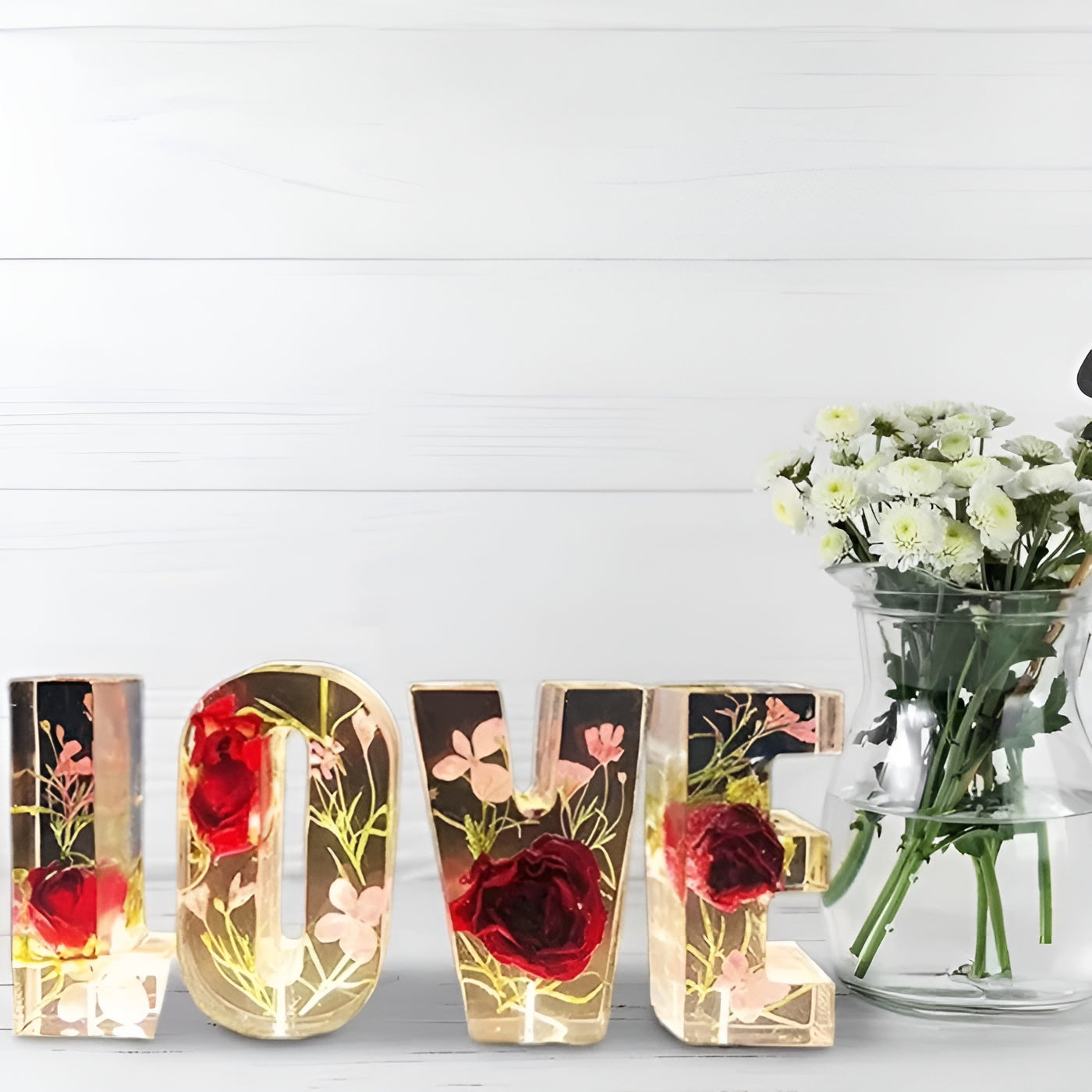 Blomster Bokstavlampe – Dekorativ og Koselig | Perfekt til Hjem og Fest