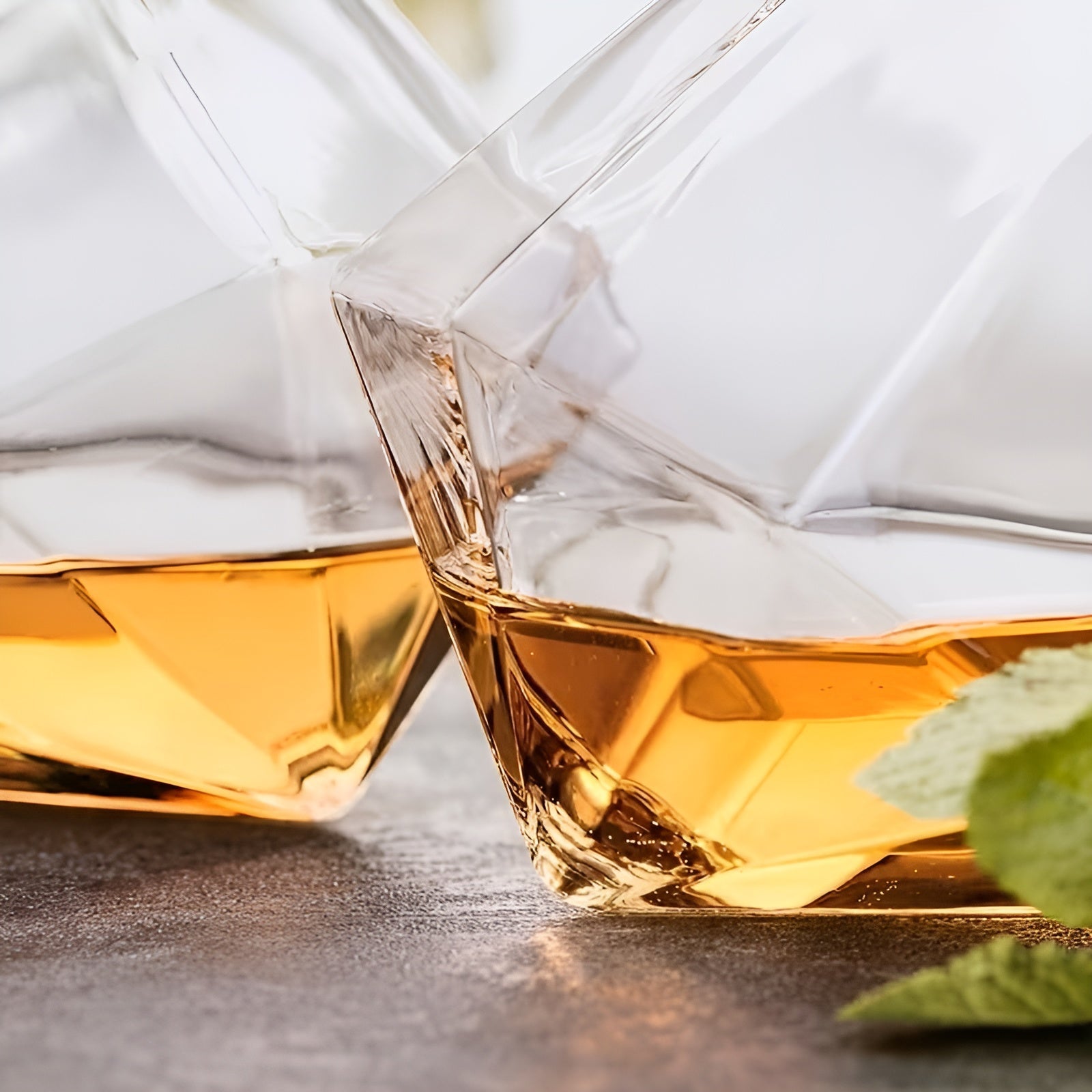 Whiskyglass-sett (4–6 stk.) – Elegant Diamantdesign uten Stilk | Perfekt for Whisky Vin og Cocktails - Sett med glass