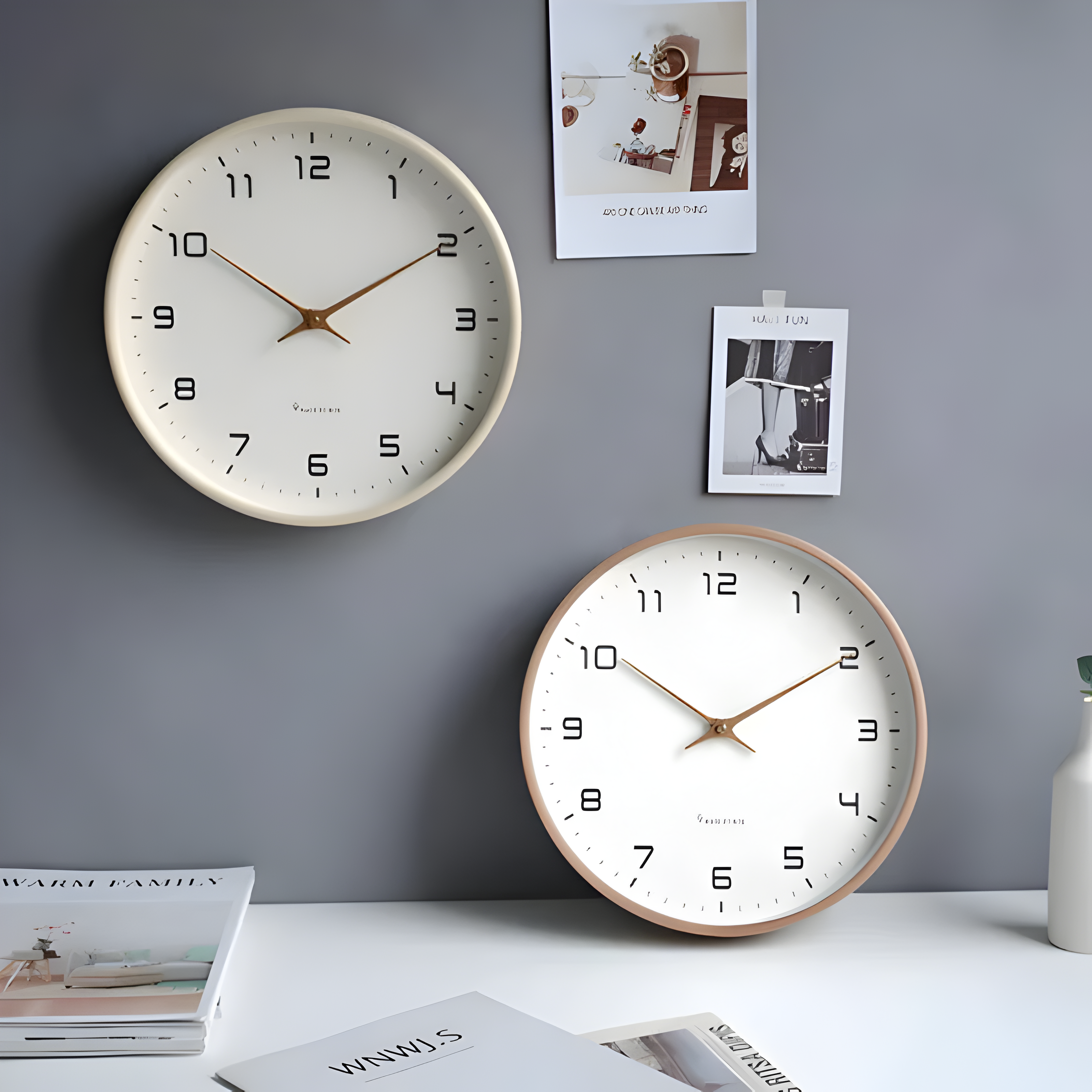 Tidova – Rund Veggklokke i Tre (Stillegående, Moderne Design)