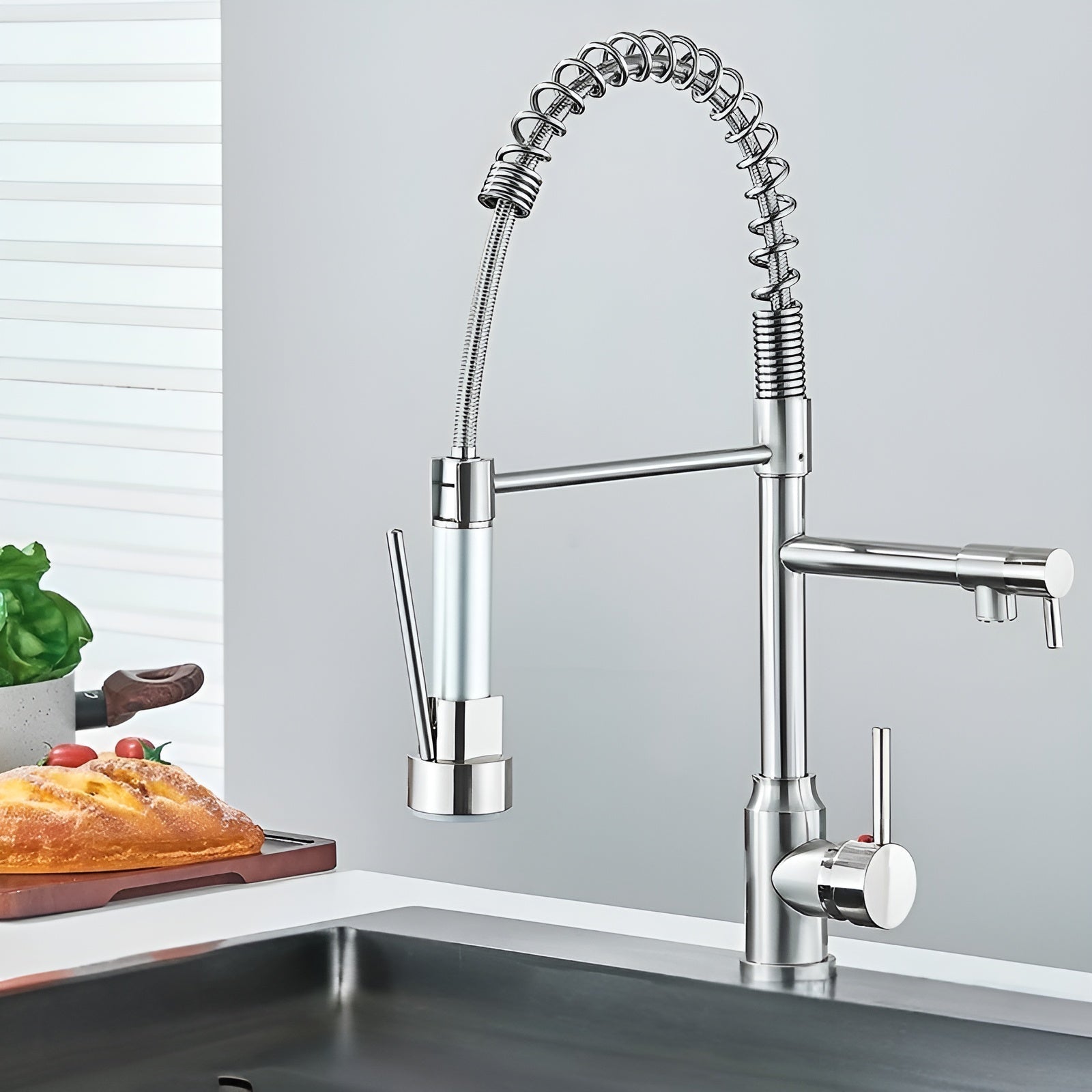 Fleksibel Kjøkkenkran – Roterbar og Praktisk | Moderne Design for Alle Kjøkken