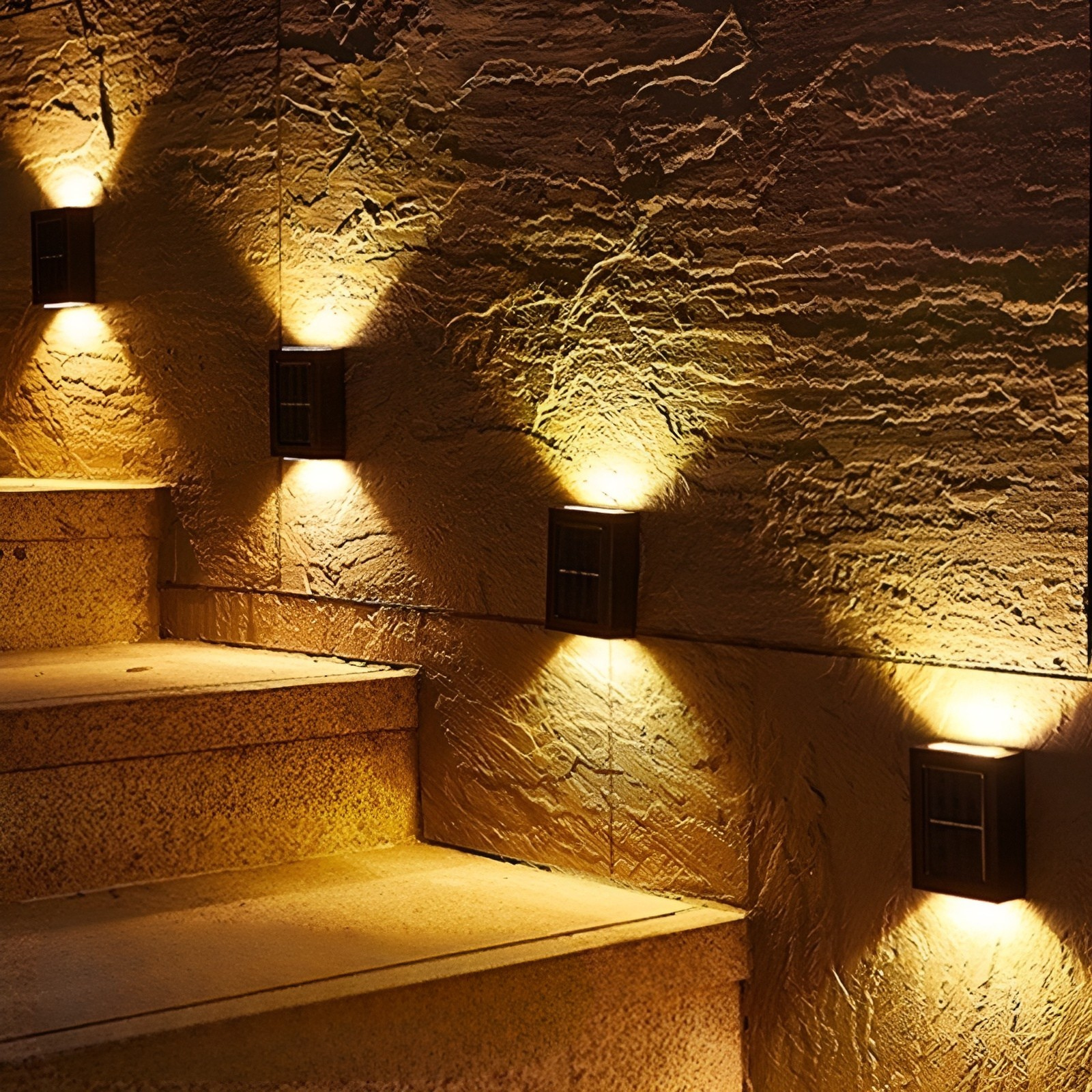 Solcelle Vegglampe – Med Bevegelsessensor | LED Utendørsbelysning for Hus og Hage