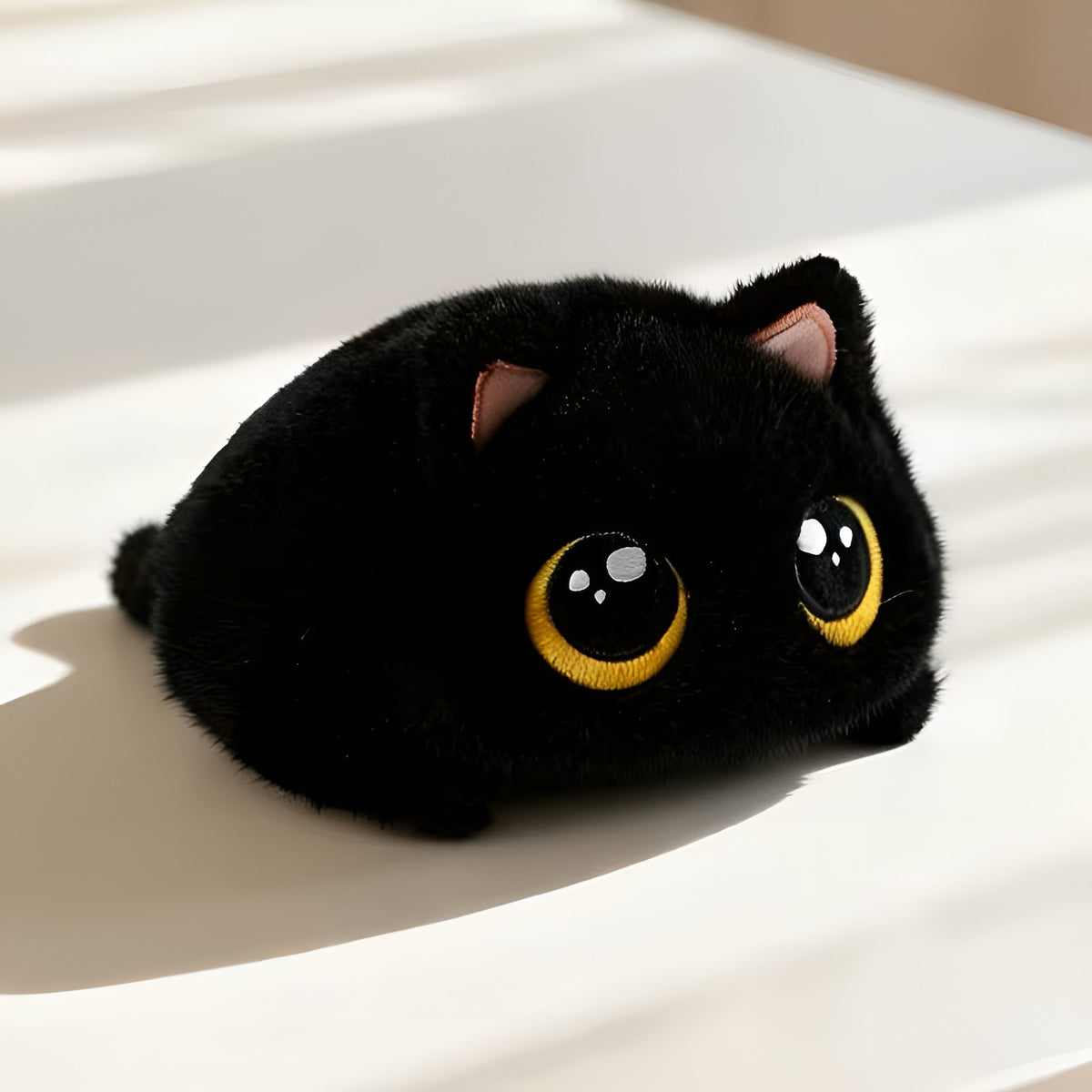 Søt Siamesisk Katt Plysj – Myk og Fluffy | Perfekt som Skrivebordsdekor og Gave