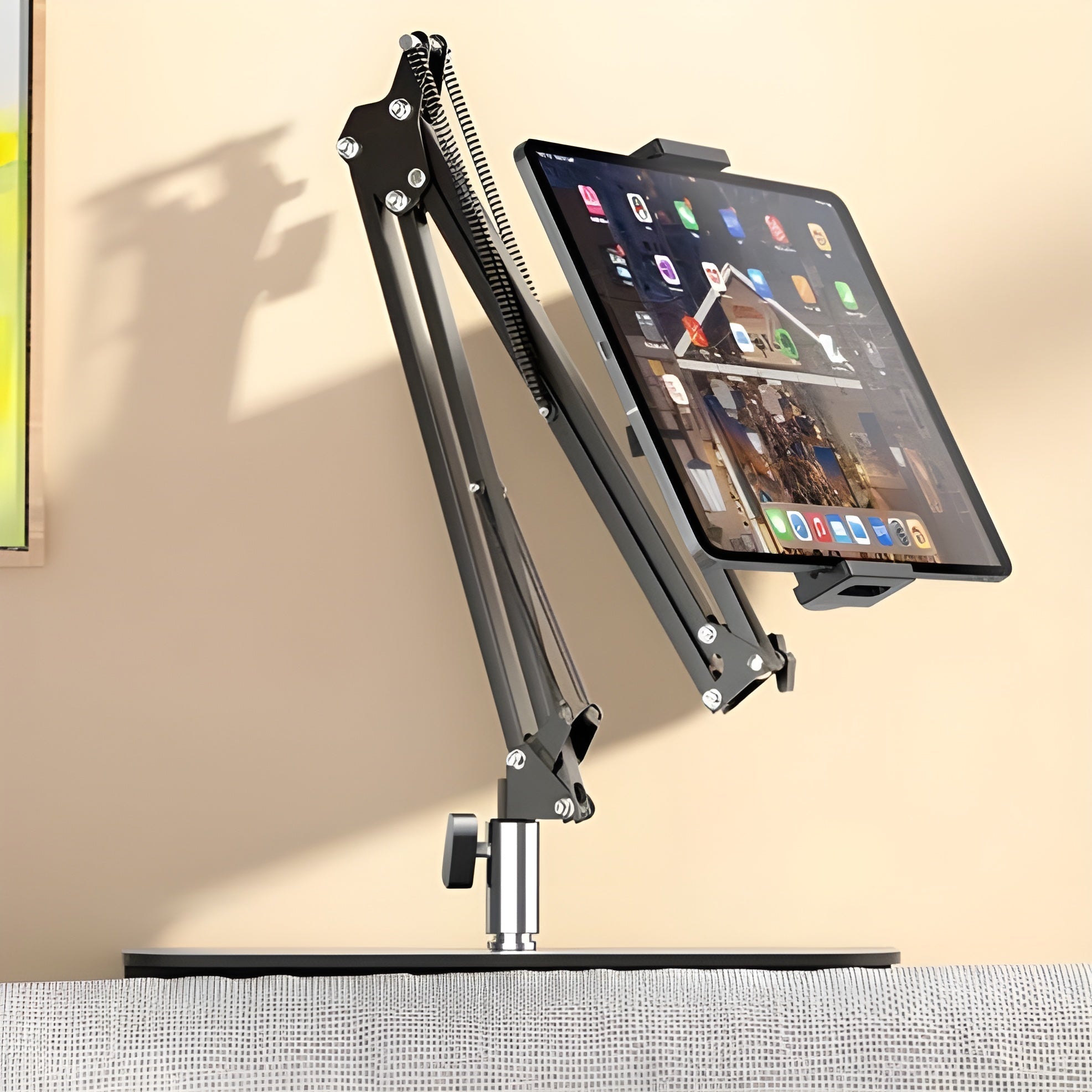 Bedmate Roterbar Enhetsholder – 360° Justerbar For Smarttelefon Og Nettbrett