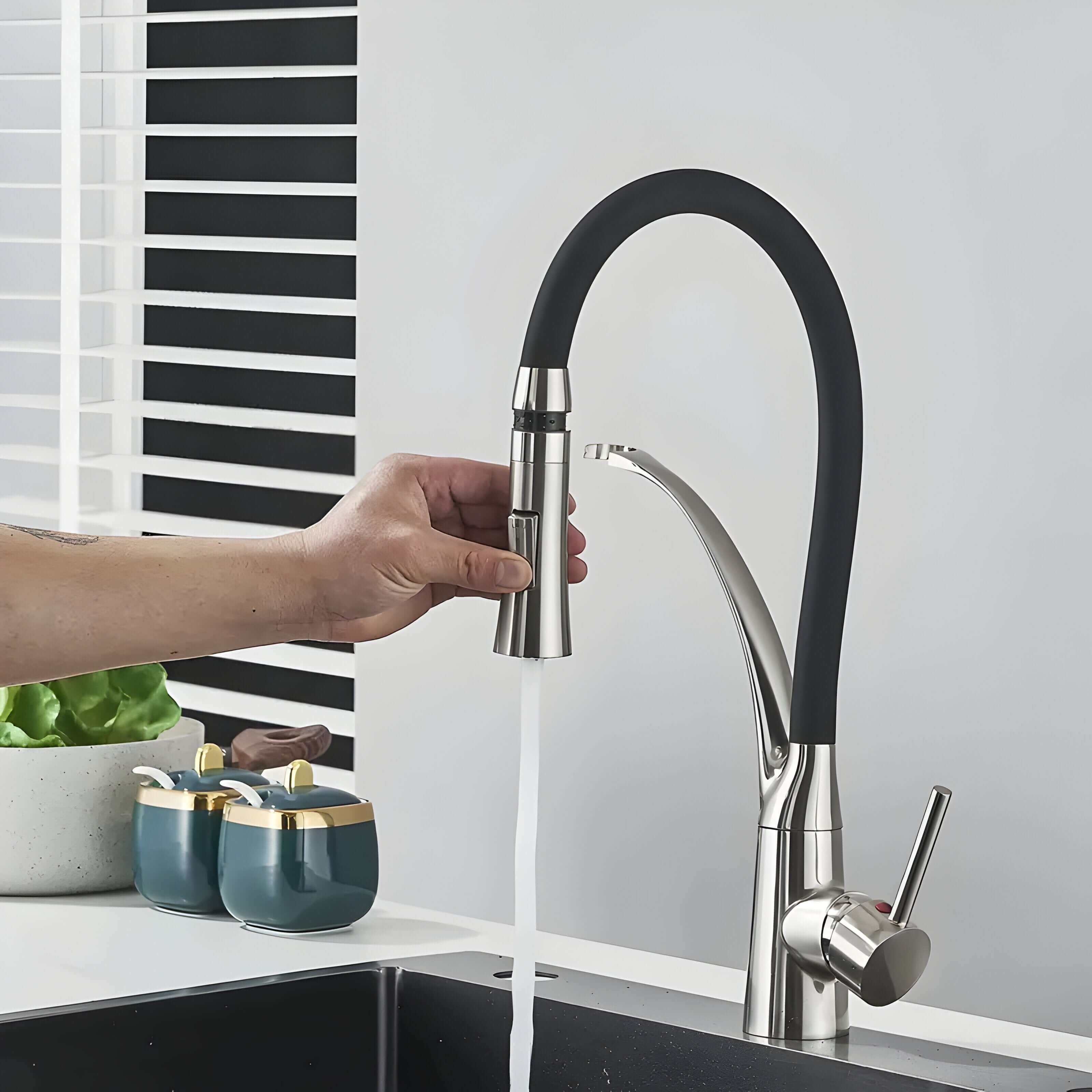 Rustfritt Stål Kran - 360° Kjøkkenkran Med Uttrekkbar Dusj Og Uttrekkbar Tut