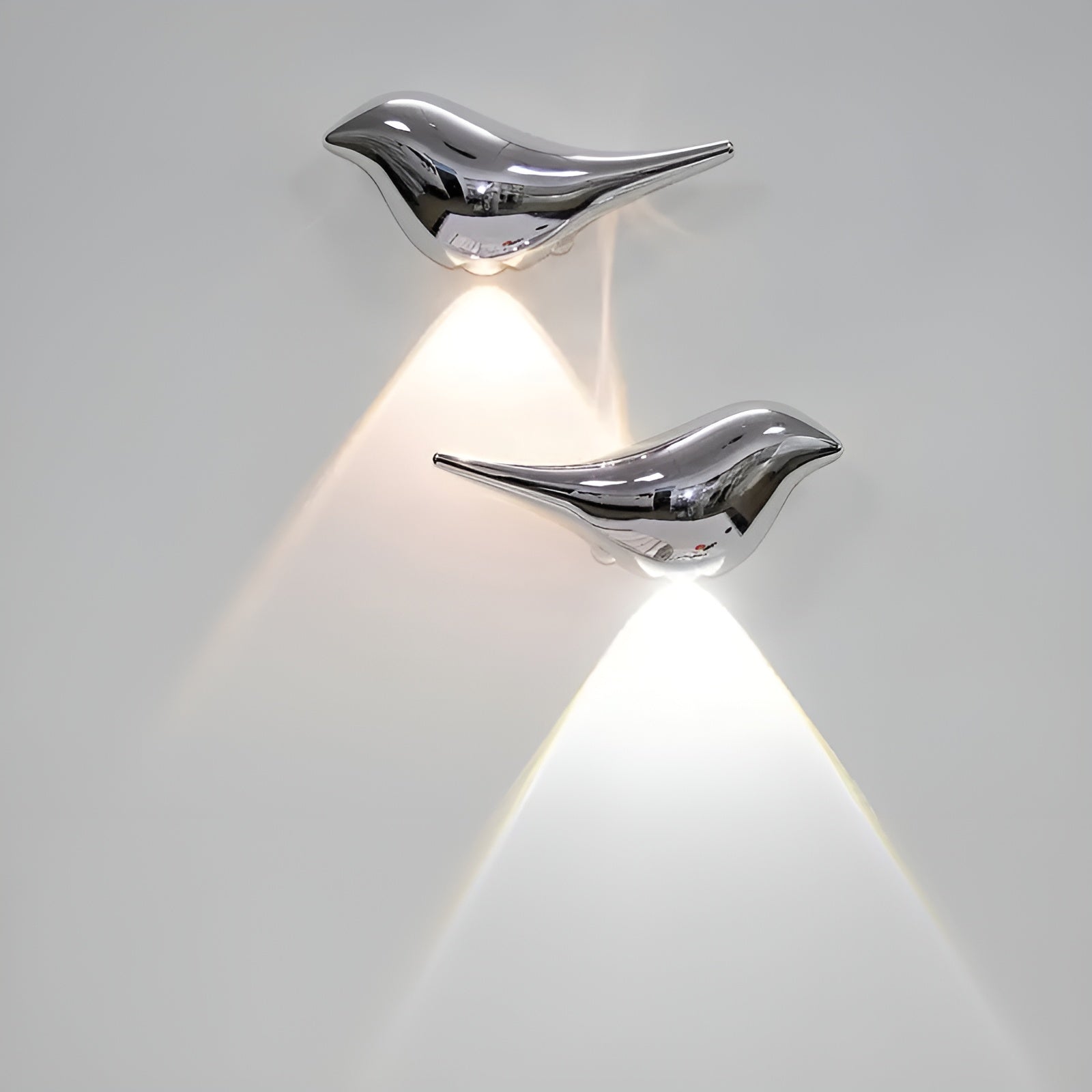 Vegglampe i fugledesign – Med bevegelsessensor | Justerbar lysfarge og lysstyrke