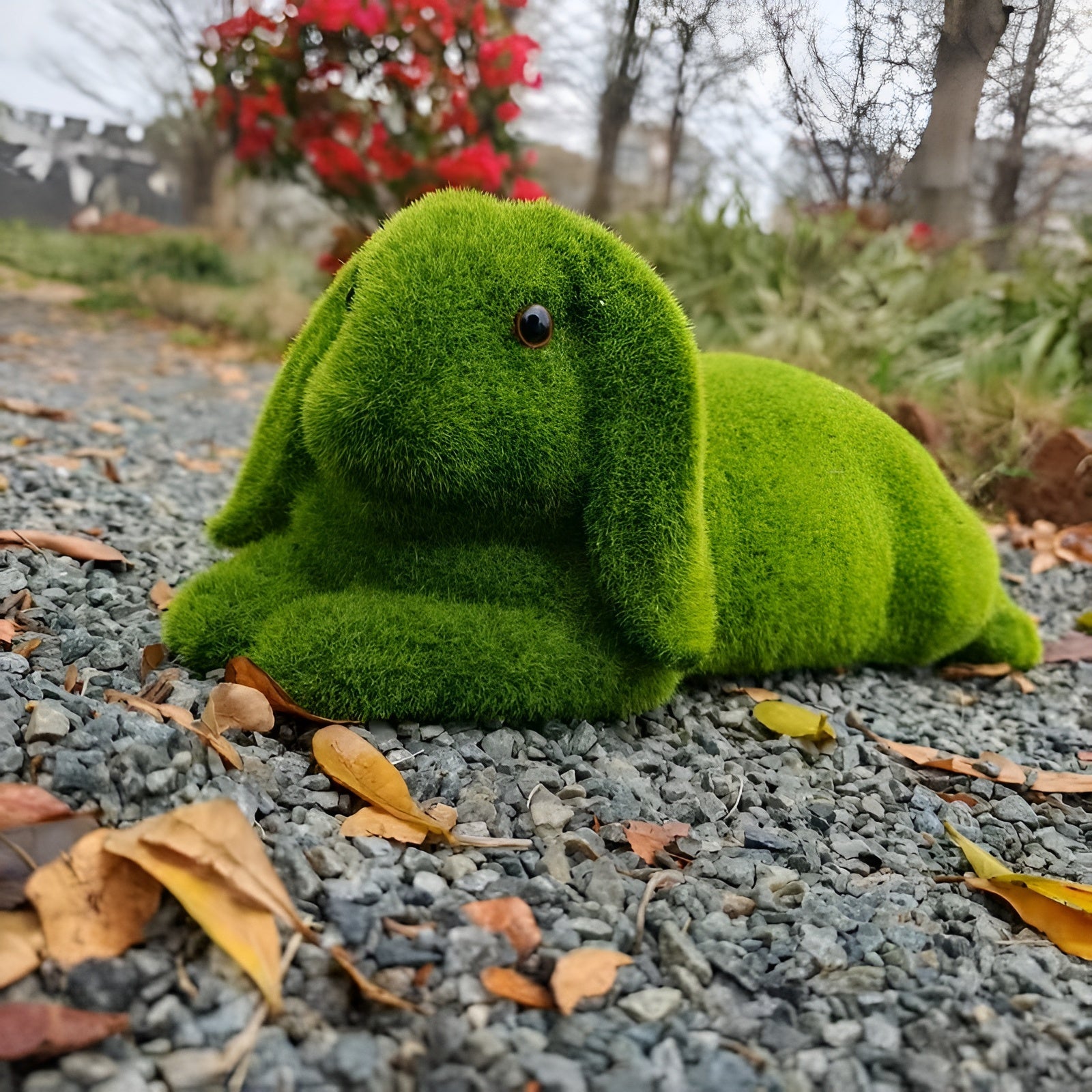 3d-statue Med Flokket Kanin – Påskeharepynt Av Grønn Kunstharpiks | Hagedekorasjon For Terrasse Plen Bonsai