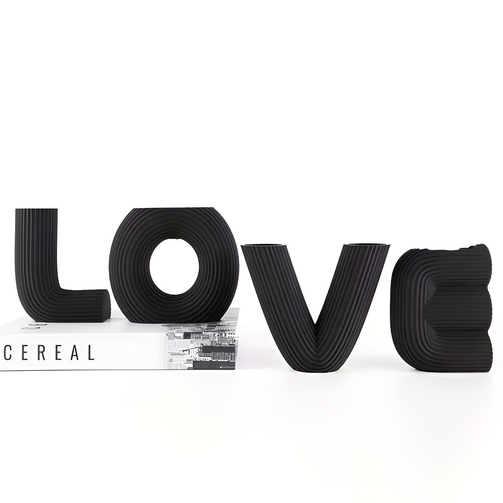 4-sett Med Dekorative Figurer Kjærlighet – Dekorativt Design I Plast | Perfekt Til Stuen, Hyllen Og Som Gave